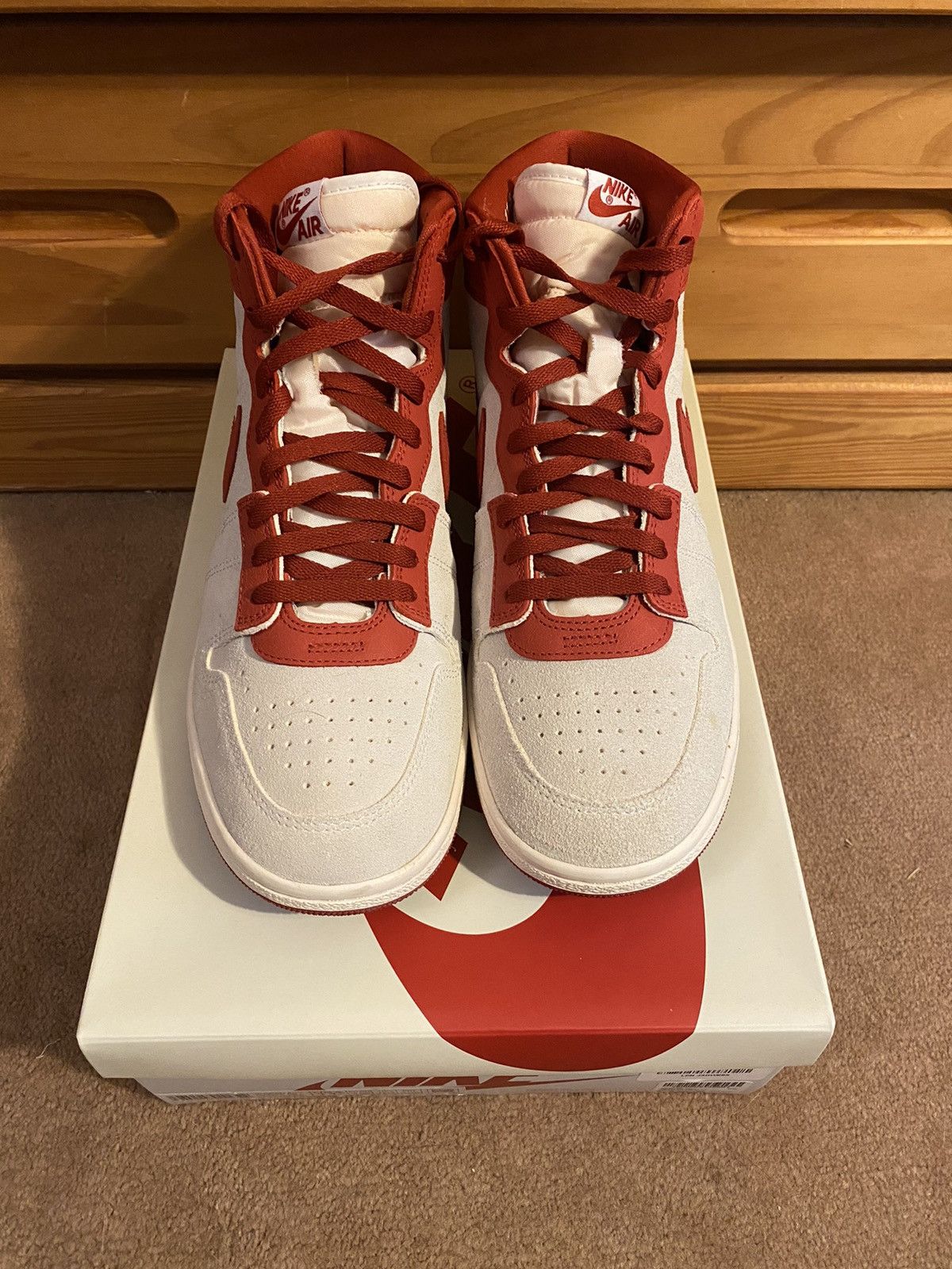 Jordan Brand Jordan Air Ship Every Game Dune Red Size 11.5 Size US 11.5 / EU 44-45 - 4 Thumbnail