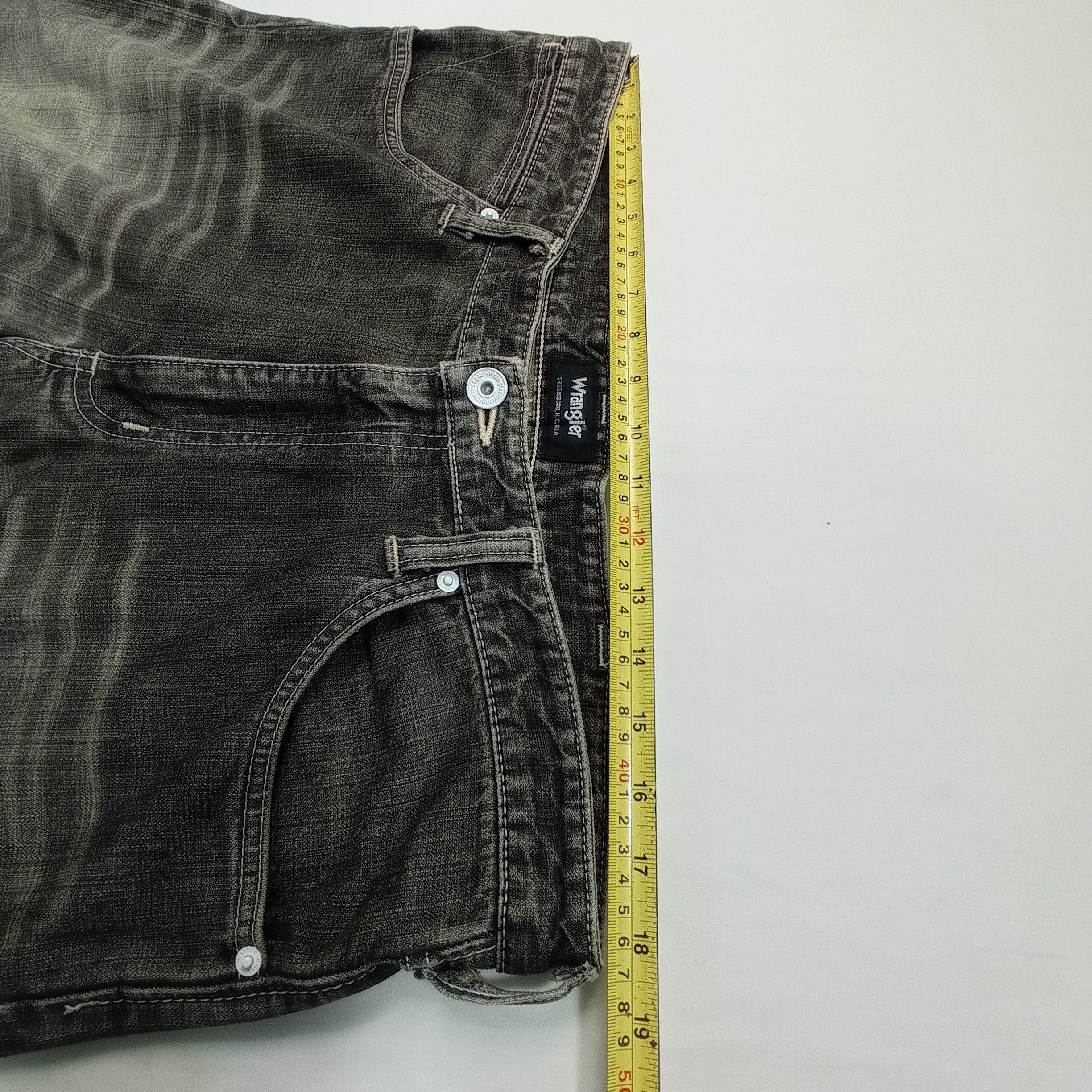 Wrangler Wrangler Faded Jeans Pants Size US 36 / EU 52 - 22 Thumbnail
