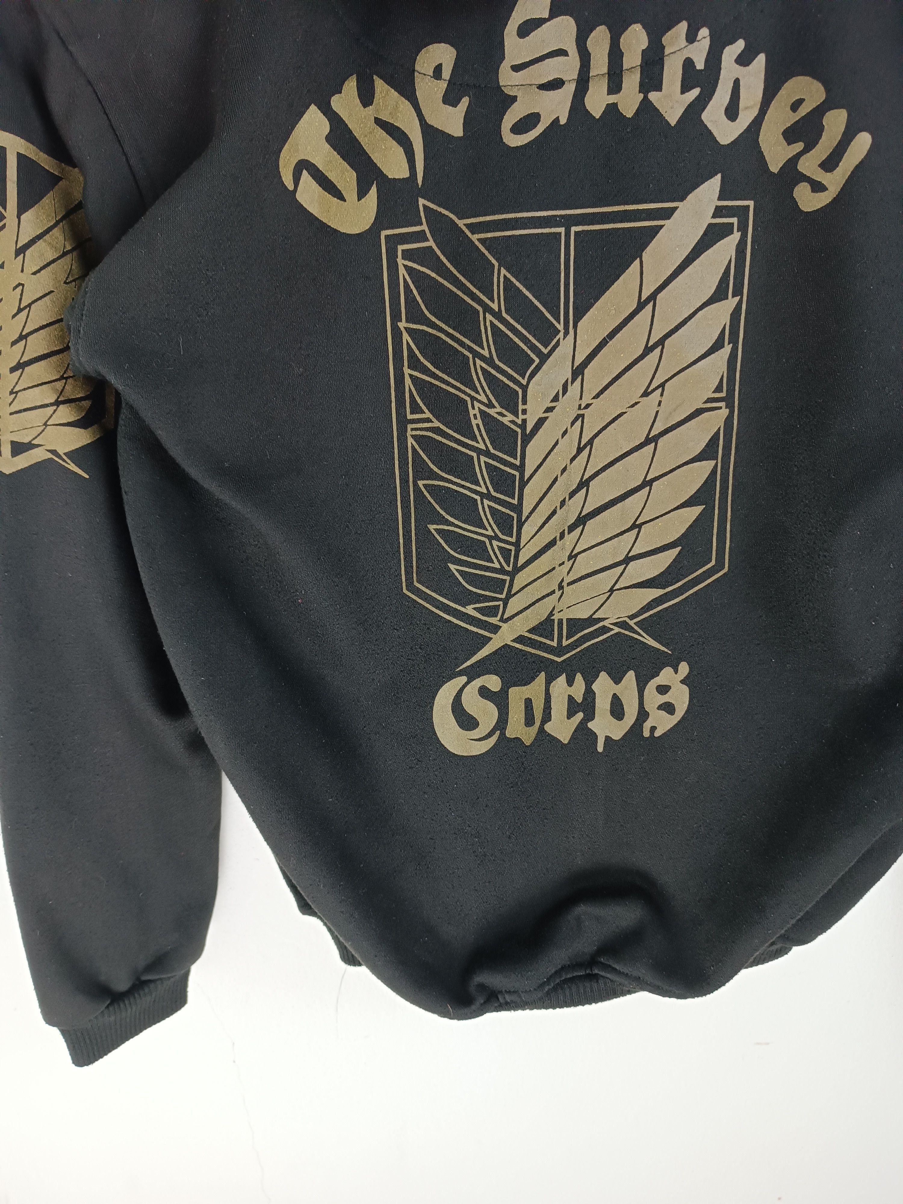 Anime VINTAGE ATTACK ON TITAN THE SURVEY CORPS EREN MIKASA TEAM Size US M / EU 48-50 / 2 - 14 Thumbnail