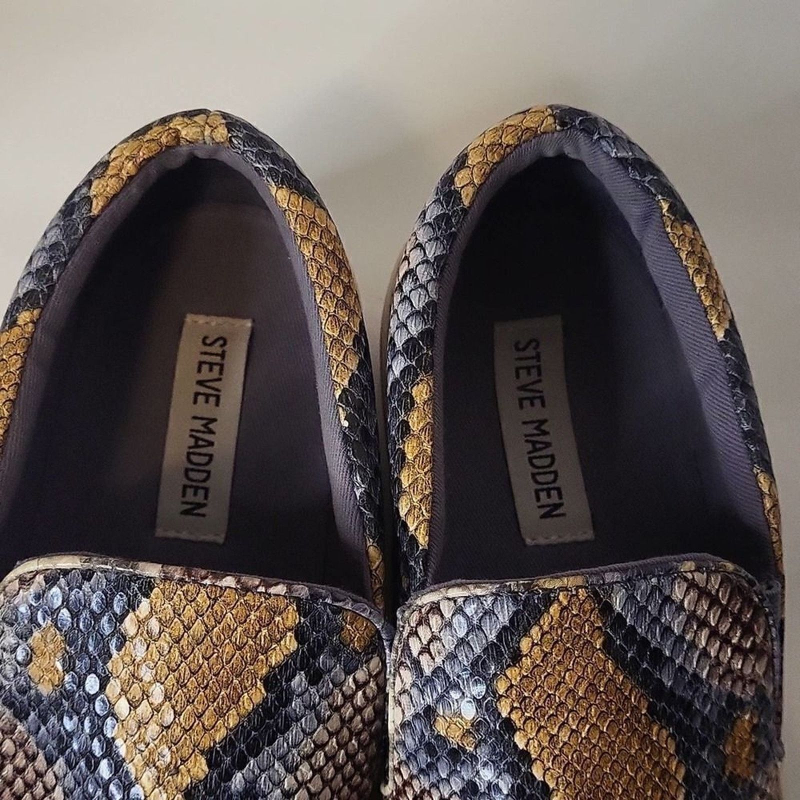 Steve Madden Steve Madden Gillis Snake Print Sneakers Size 7.5 M Size US 7.5 / IT 37.5 - 3 Thumbnail