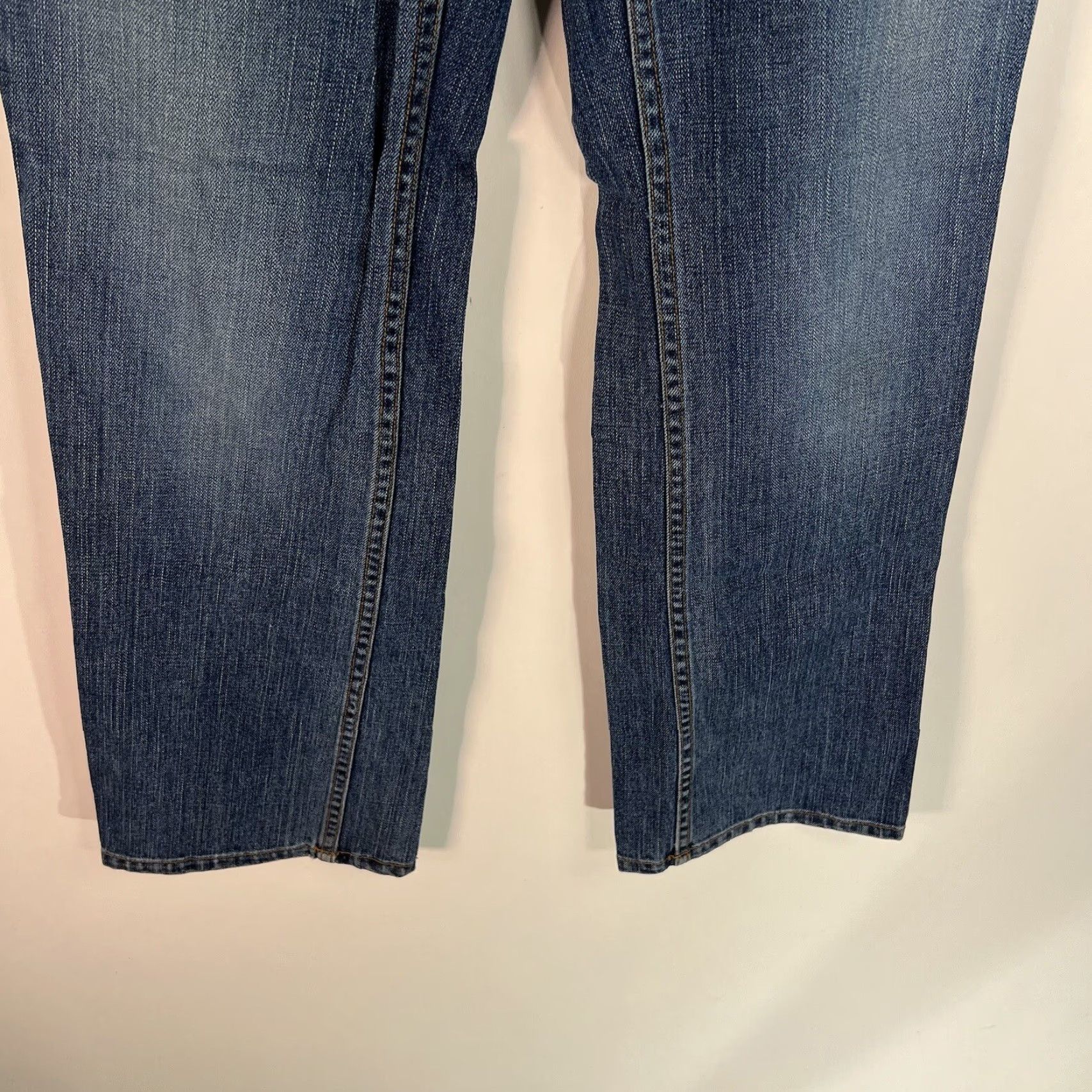 Eddie Bauer Eddie Bauer Jeans Women Blue 30X32 Reg Fit Straight Leg Denim Size 8 Size 30" / US 8 / IT 44 - 4 Thumbnail