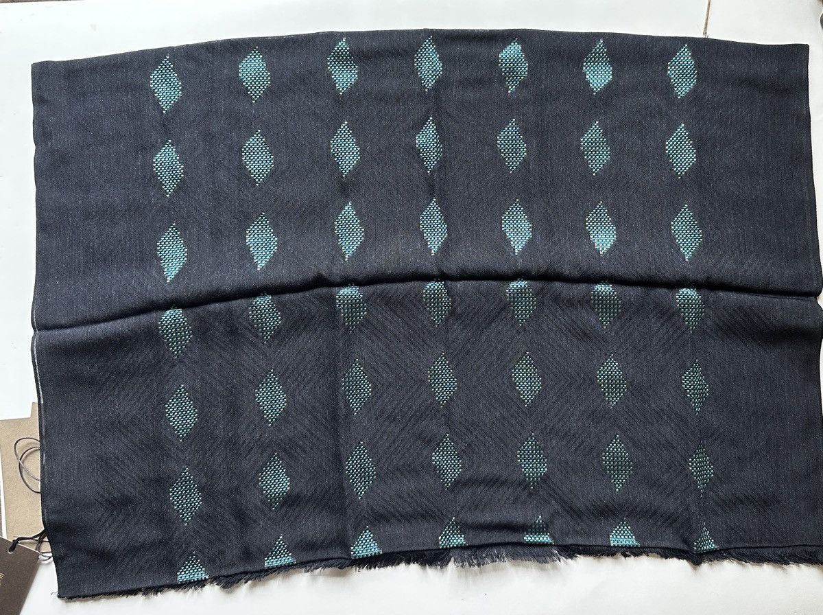 Bottega Veneta NWT and Box Bottega Veneta Scarf Size ONE SIZE - 1 Thumbnail