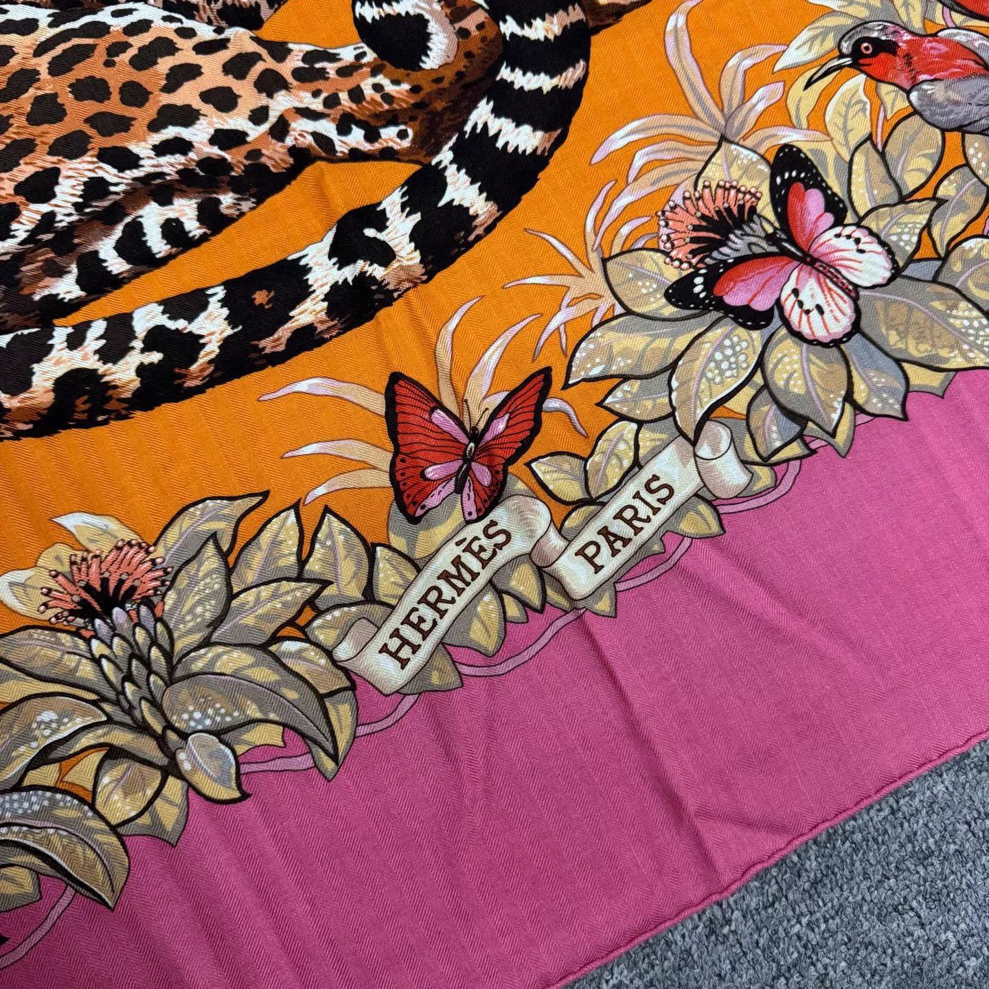 Hermes Hermes Jungle Love Leopard Cashmere Silk Scarf 99 New Size ONE SIZE - 4 Thumbnail