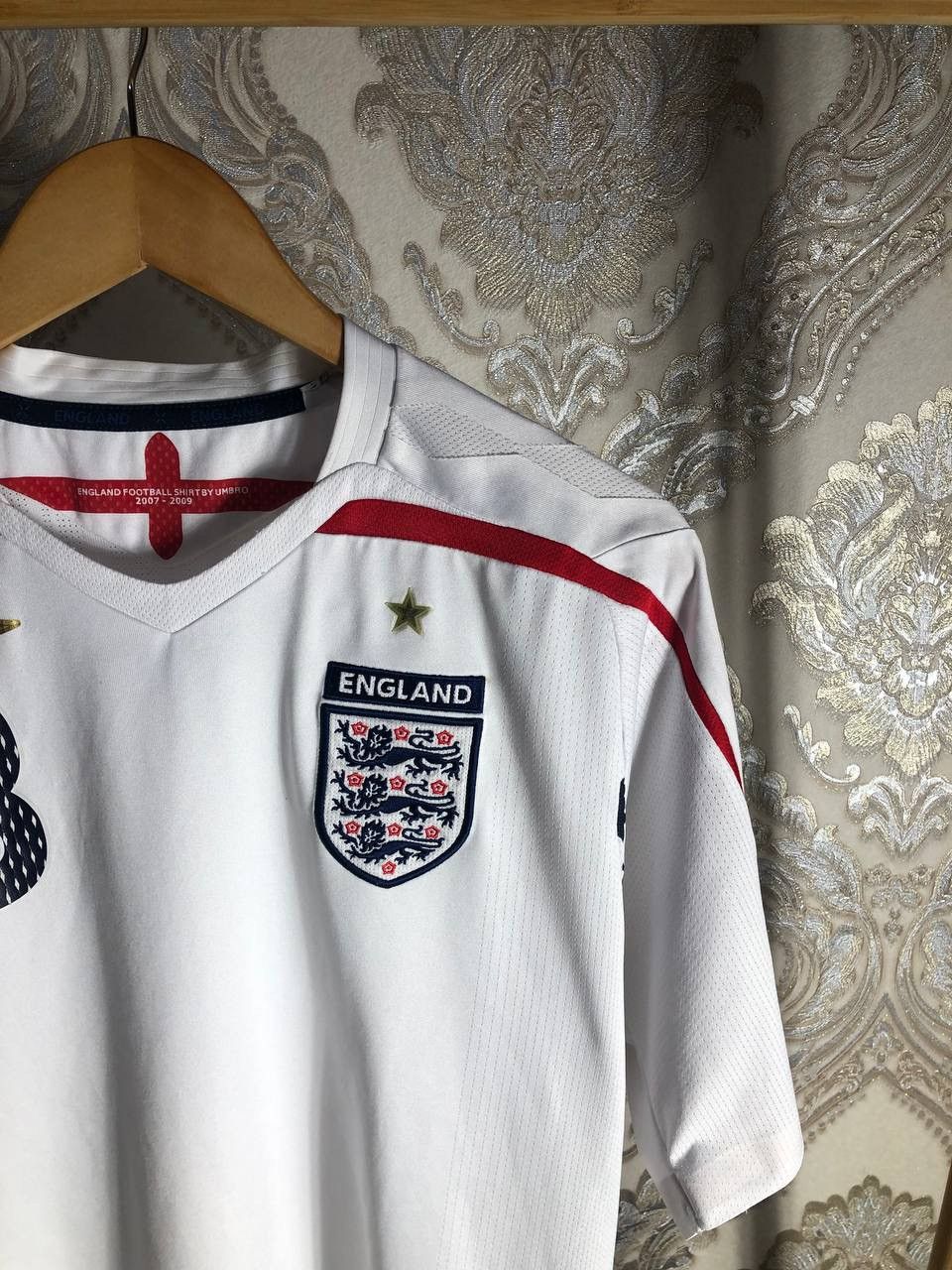 Umbro VINTAGE UMBRO ENGLAND RETRO SOCCER JERSEY CHELSEA Y2K 90s Size US L / EU 52-54 / 3 - 3 Thumbnail