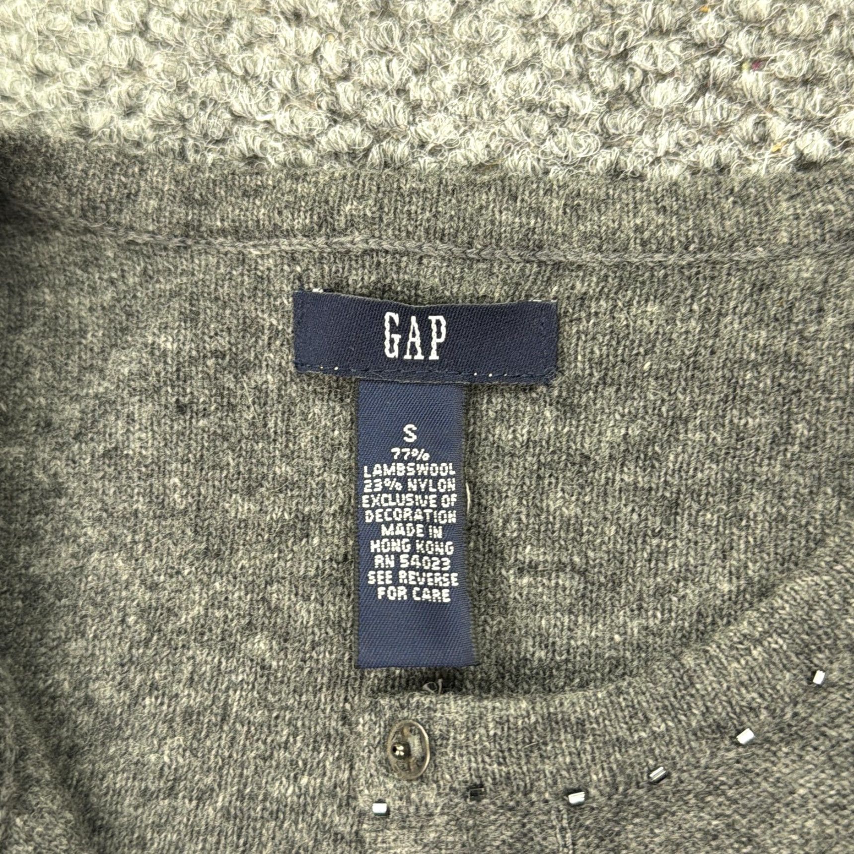 Gap VINTAGE Gap Cardigan Womens Small Gray Lambswool Beaded Button 90s Mens? Size S / US 4 / IT 40 - 4 Thumbnail
