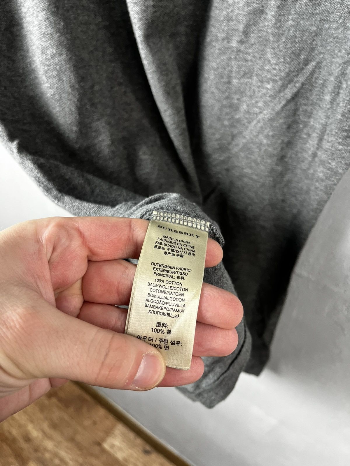 Burberry Vintage BURBERRY Polo Shirt Tee Y2K Rare Hype White Size US L / EU 52-54 / 3 - 11 Thumbnail