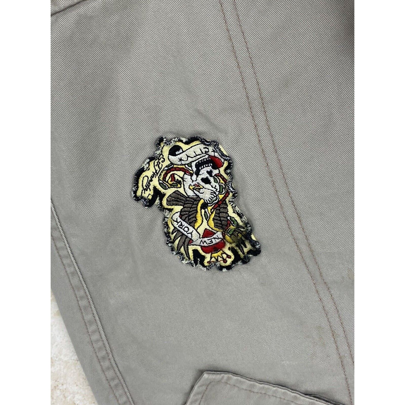 Ed Hardy VTG Ed Hardy Khaki Cargo Pants 27 Skull Patches Rhinestone Size 27" / US 4 / IT 40 - 4 Thumbnail