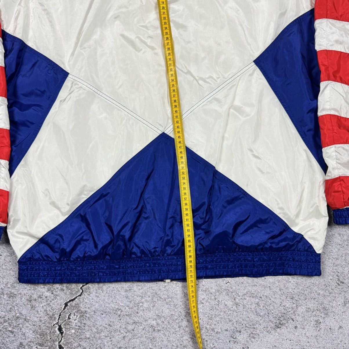Adidas Rare Vintage 90s Adidas "All Nations" Windbreaker - XL Size US XL / EU 56 / 4 - 11 Thumbnail