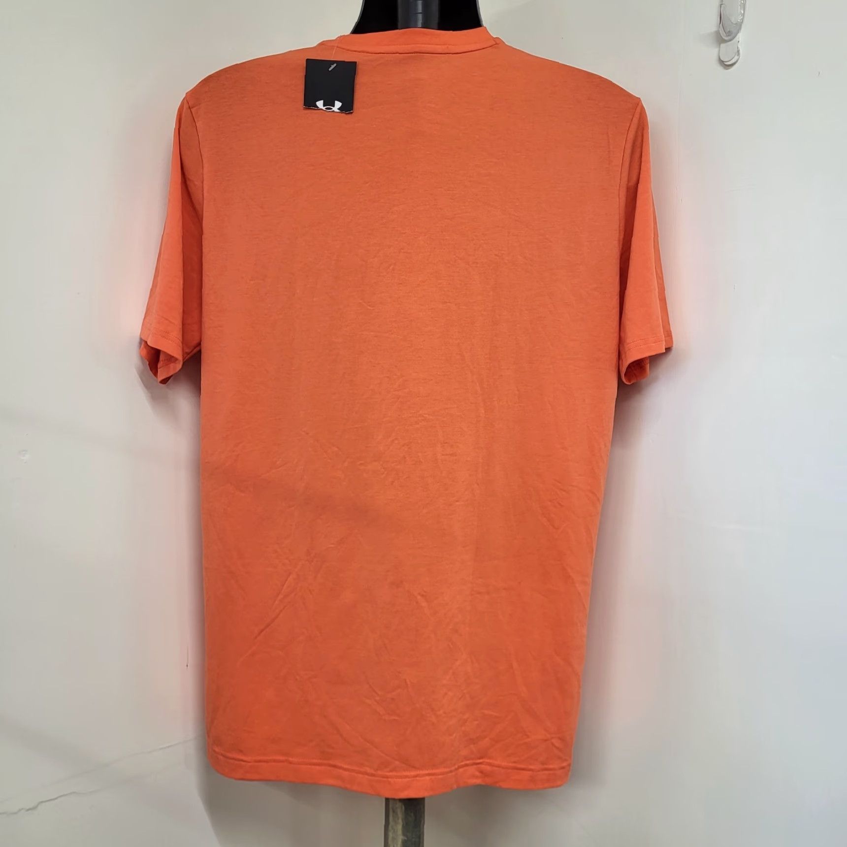 Under Armour Under Armour Shirt Mens Large Orange Performance Workout Active Casual Tee Adult Size US L / EU 52-54 / 3 - 5 Thumbnail