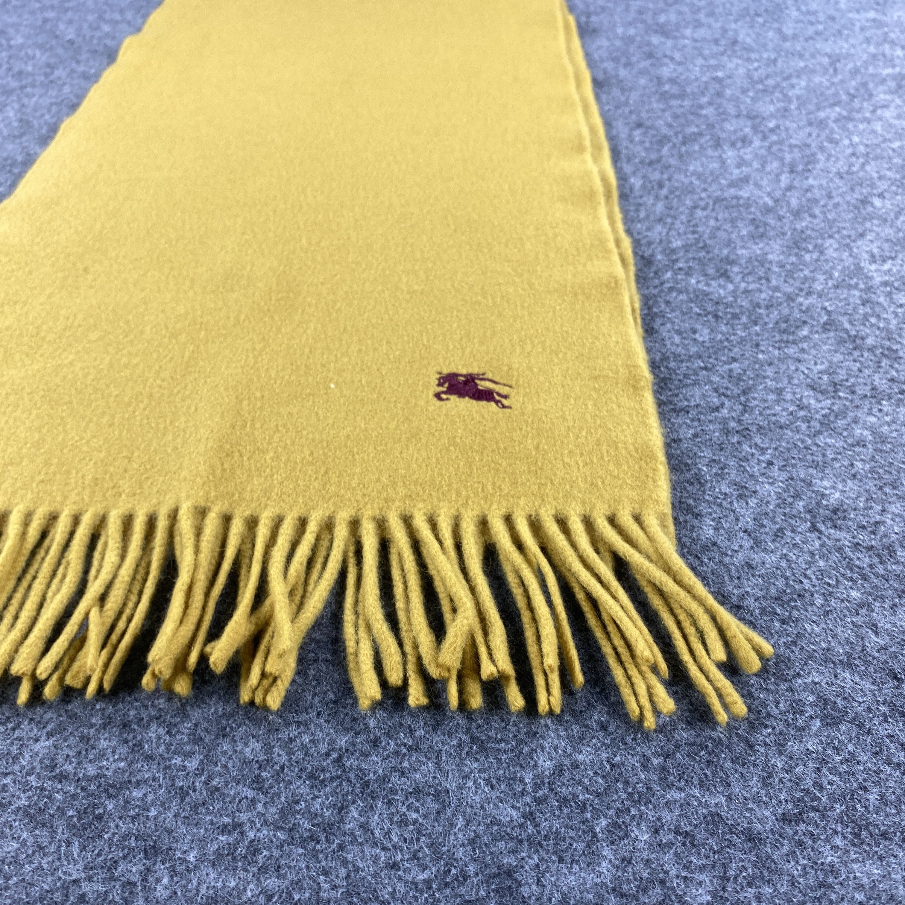 Burberry × Vintage Burberry Scarf # Muffler # Neckwear # D551 Size ONE SIZE - 7 Thumbnail
