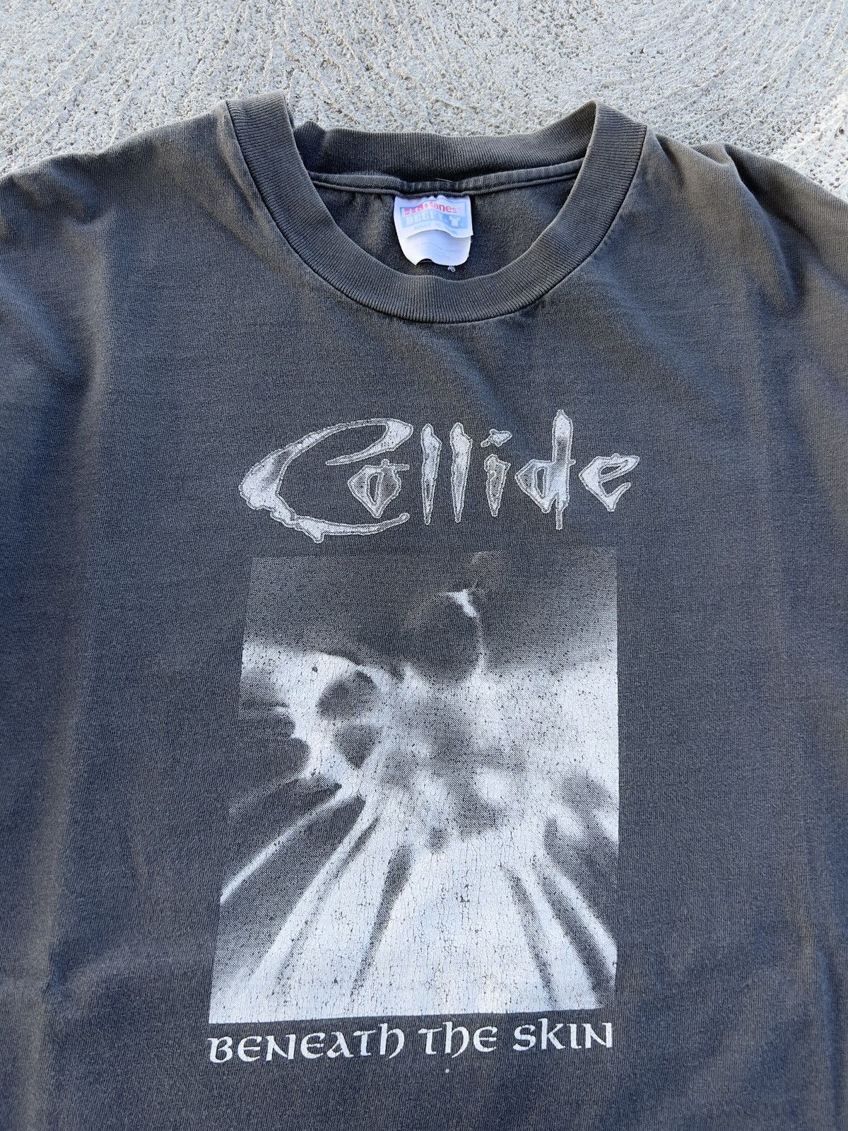 Band Tees Vintage 90's RARE Collide Dark Wave Band Tee Size US XL / EU 56 / 4 - 2 Thumbnail