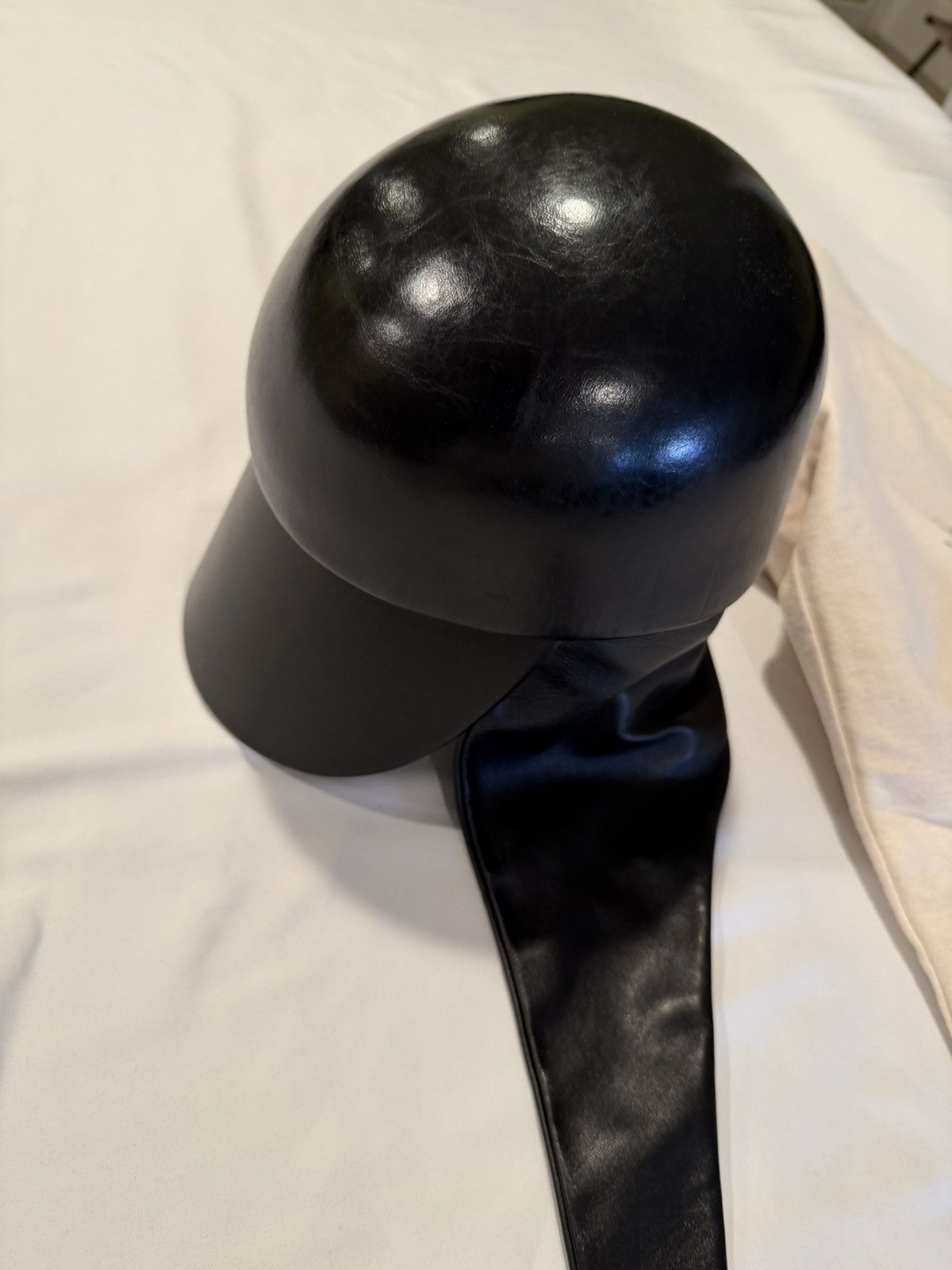Saint Laurent Paris Saint laurent leather hat mens 59/L. 2024 Size ONE SIZE - 9 Thumbnail