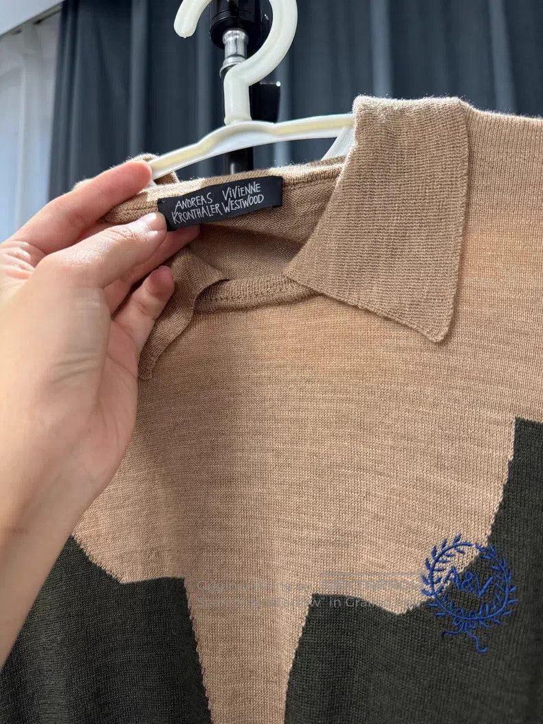 Vivienne Westwood Vivienne Westwood 100% merino wool knitted top, light came Size S / US 4 / IT 40 - 7 Thumbnail