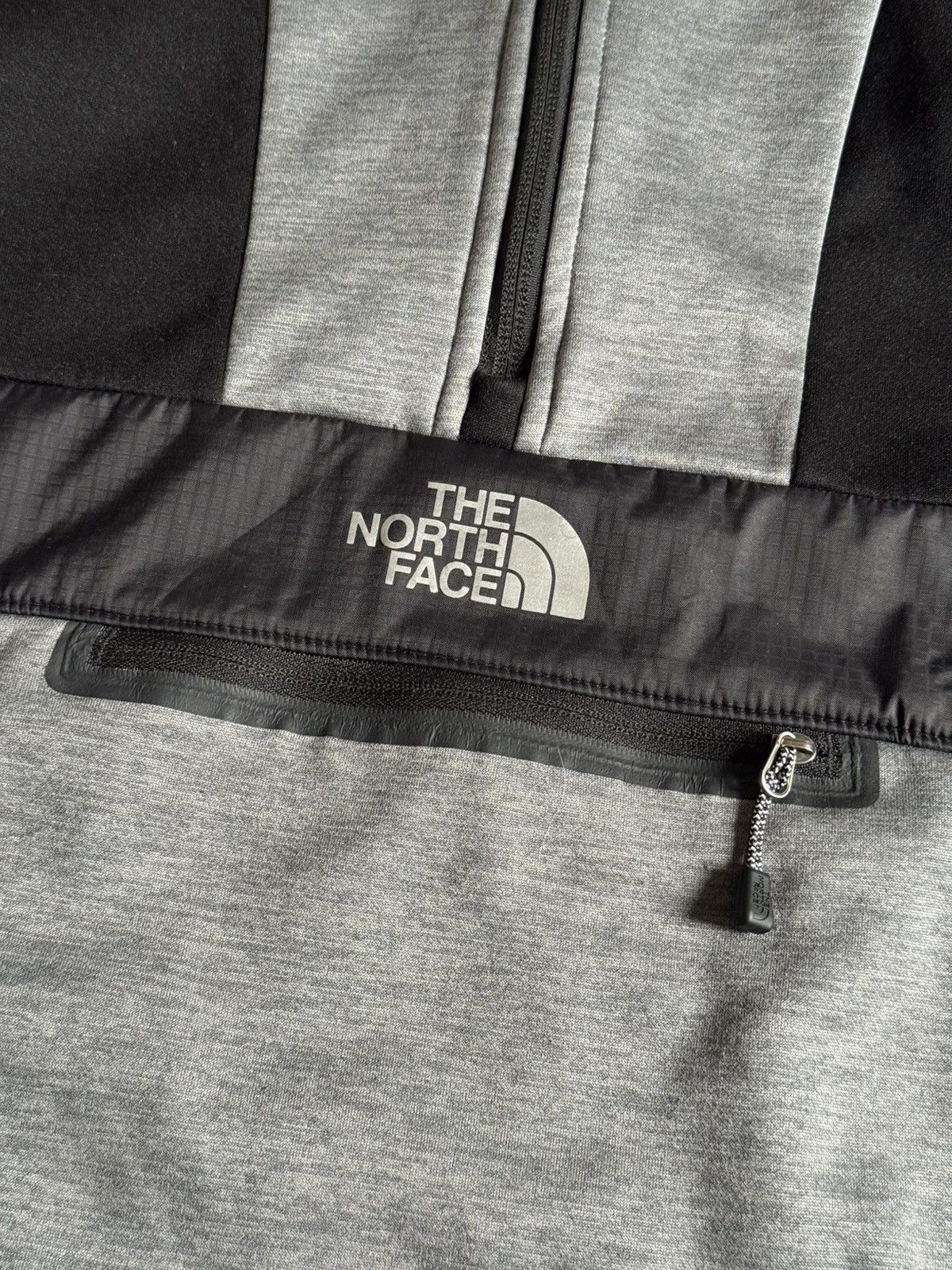 The North Face The North Face fleece hoodie anorak pullover jumper outdoor Size US L / EU 52-54 / 3 - 10 Thumbnail