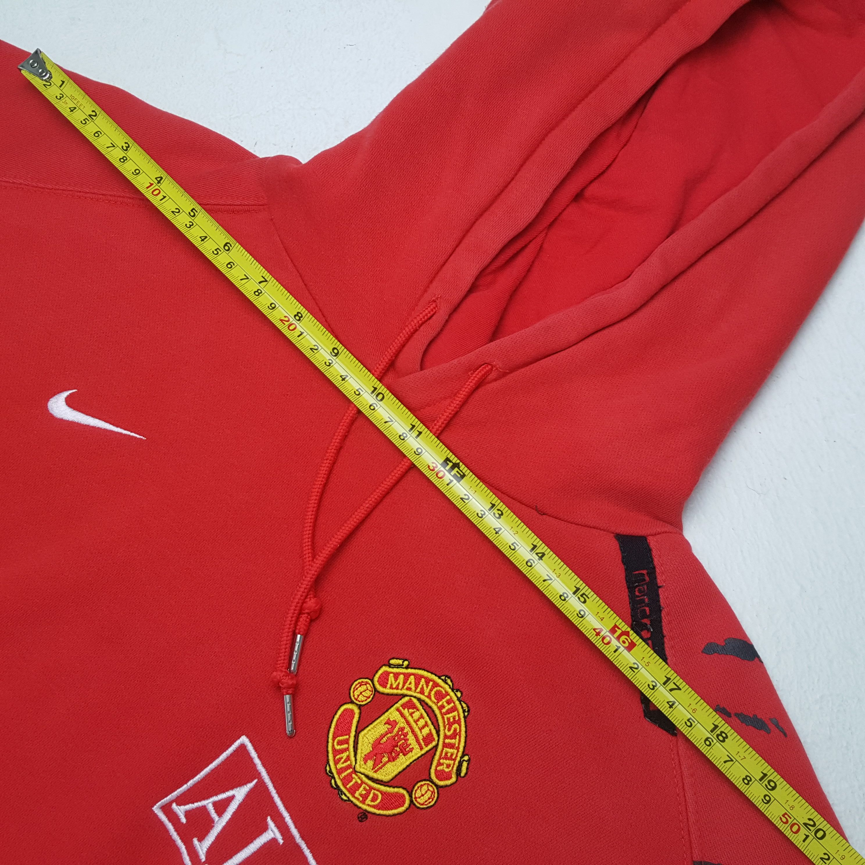 Nike Vintage Nike Manchester United Team Hoodie RR12 Size US M / EU 48-50 / 2 - 4 Thumbnail