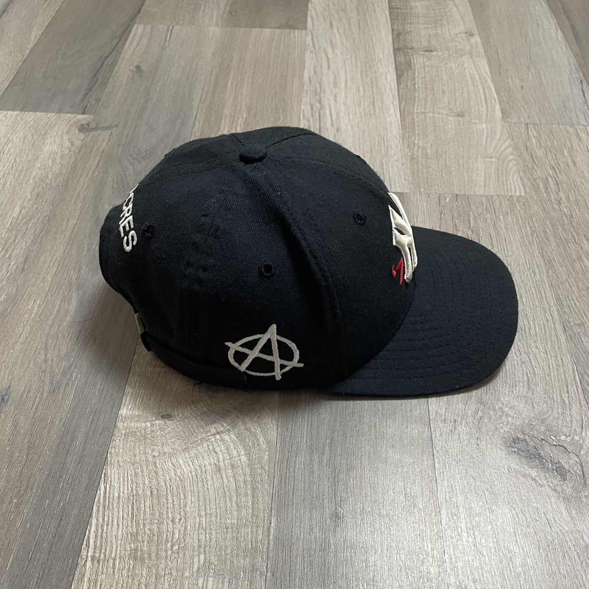 New Era Vintage 1999 Summer of Sam “New York Yankess” Spike Lee Size ONE SIZE - 5 Thumbnail