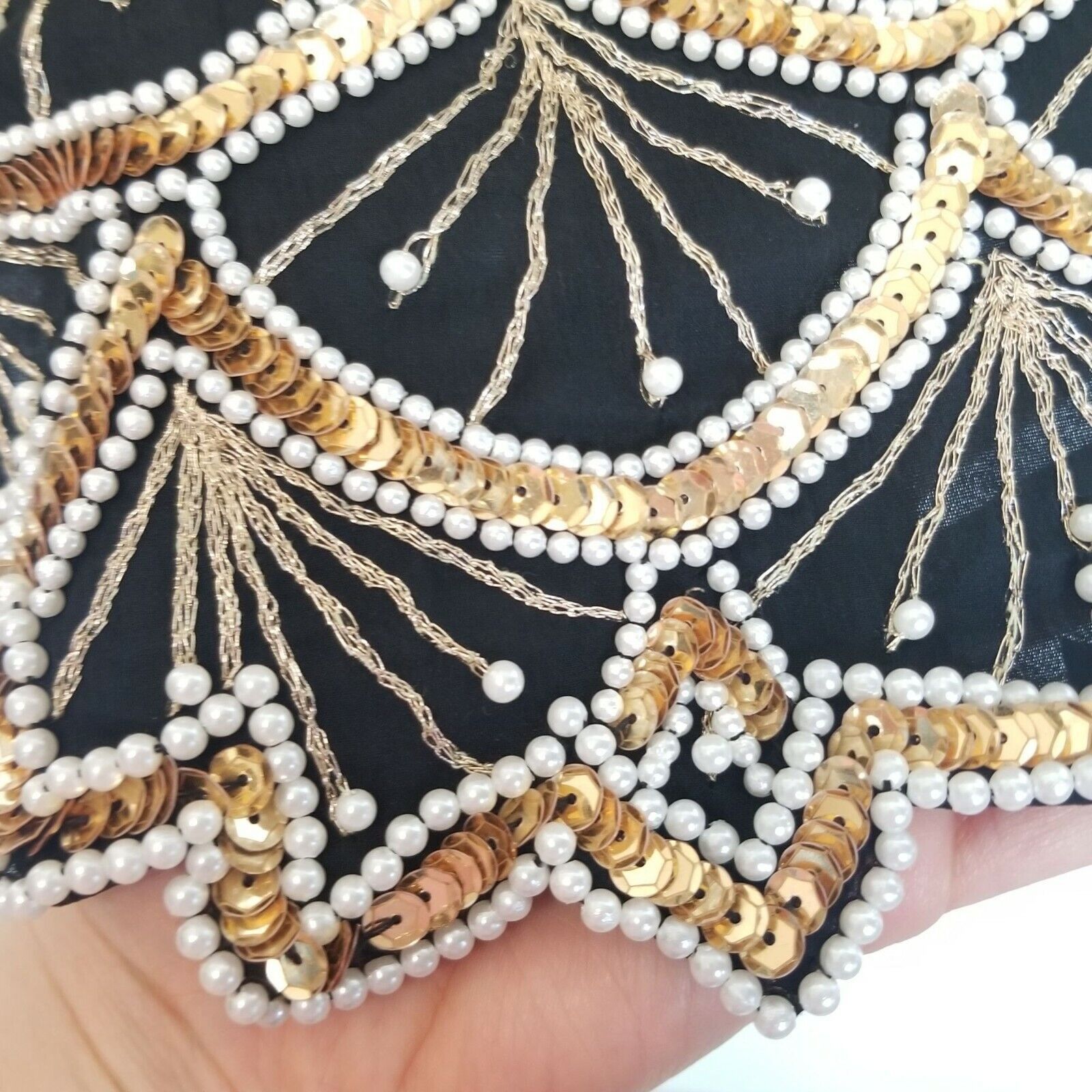 Vintage Laurence Kazar 80s Sequin Beaded SIlk Blouse Pearl Sz M Glam Size M / US 6-8 / IT 42-44 - 7 Thumbnail