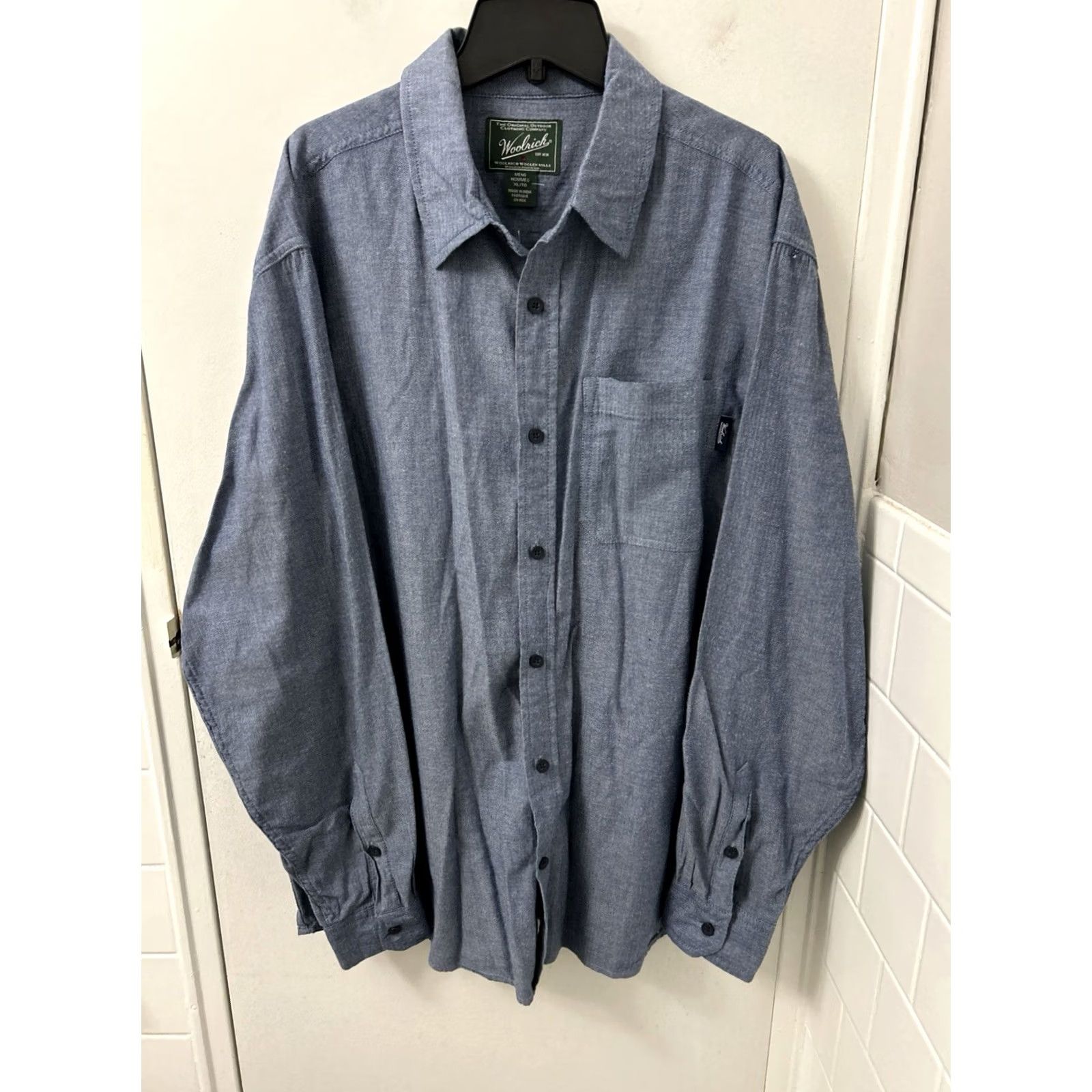Vintage VINTAGE Woolrich Shirt Mens XL Blue Herringbone 100% Organic Cotton Button Down L/S Size US XL / EU 56 / 4 - 2 Thumbnail