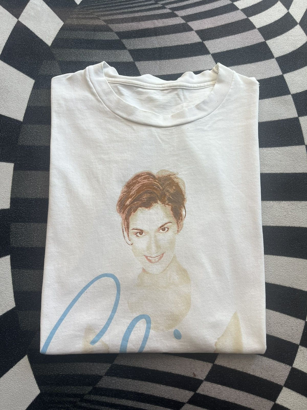 Band Tees Vintage Celine Dion Falling into You Around The World 1996’s Size US XXL / EU 58 / 5 - 1 Thumbnail