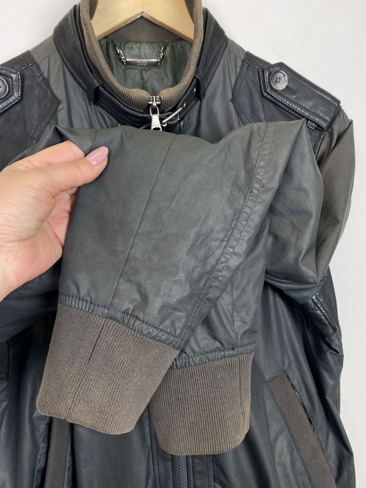Dolce & Gabbana Vintage Dolce & Gabbana Avant Garde Y2K Jacket Multi Pocket Size US L / EU 52-54 / 3 - 5 Thumbnail