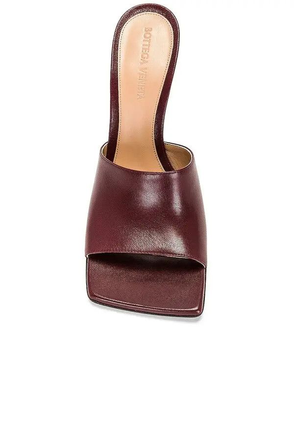 Bottega Veneta o1bcso1str0924 Stretch Mule in Burgundy Size US 7.5 / IT 37.5 - 4 Thumbnail