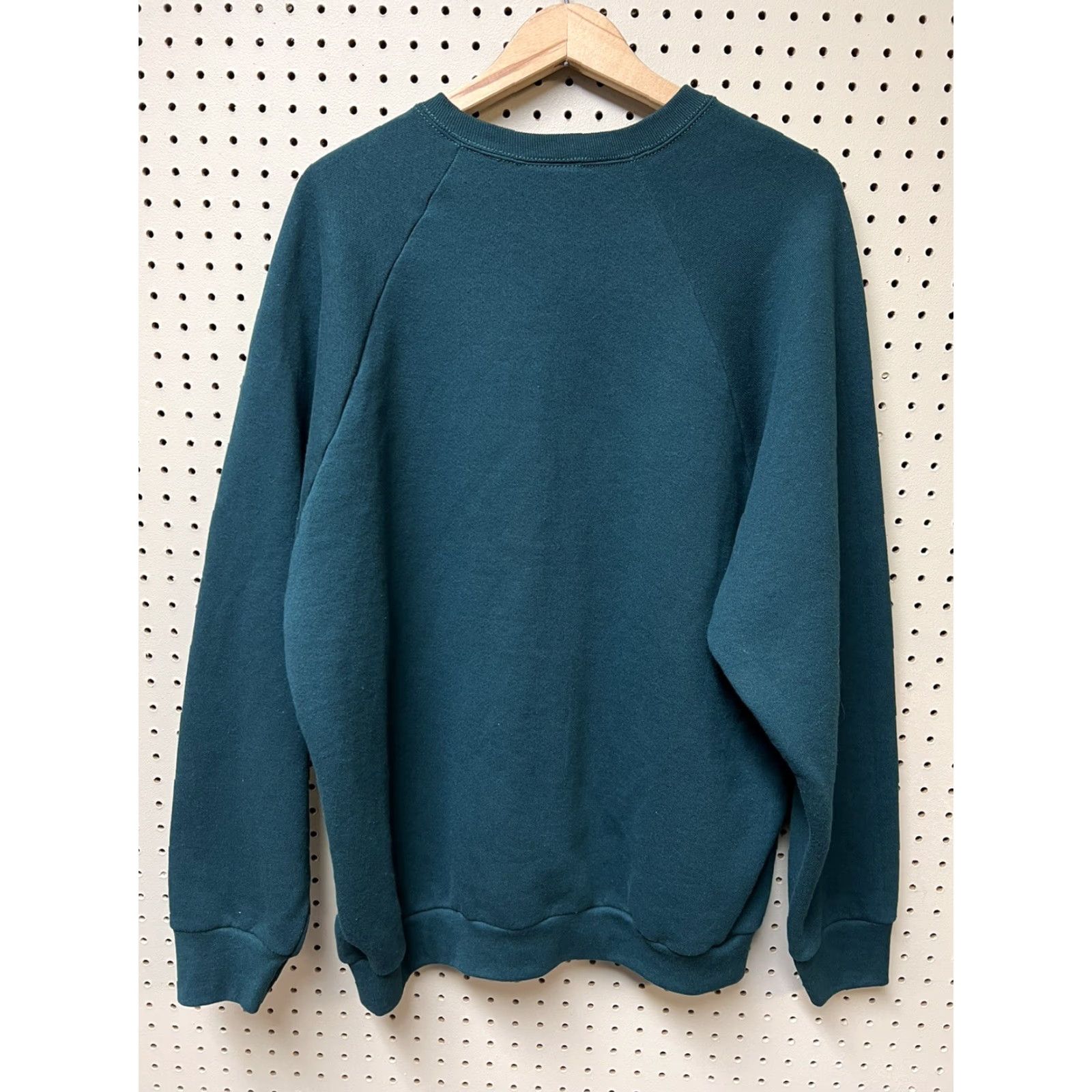 Fruit Of The Loom VINTAGE Fruit of the Loom Sweater Mens XL Green Crew Neck Pullover Sweatshirt Blank 80s Knit Cotton Blend Polyester Blend Regular Men Size US XL / EU 56 / 4 - 2 Thumbnail