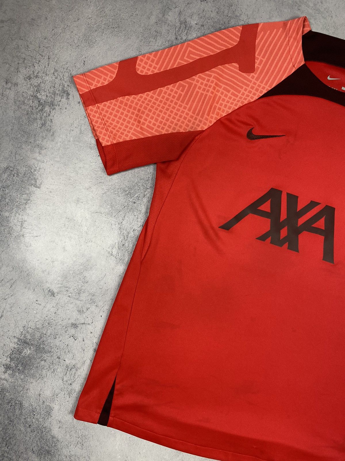 Nike Nike Liverpool 2022 2023 Training Shirt Soccer Jersey Size US L / EU 52-54 / 3 - 3 Thumbnail