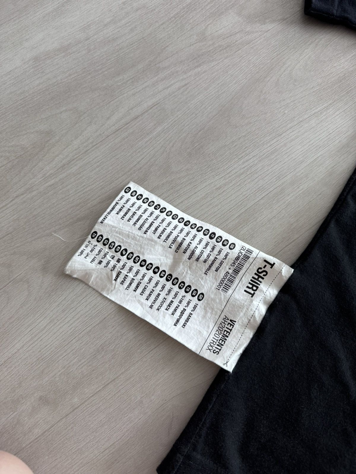 Vetements LAUNDRY TAG TEE Size US S / EU 44-46 / 1 - 5 Thumbnail