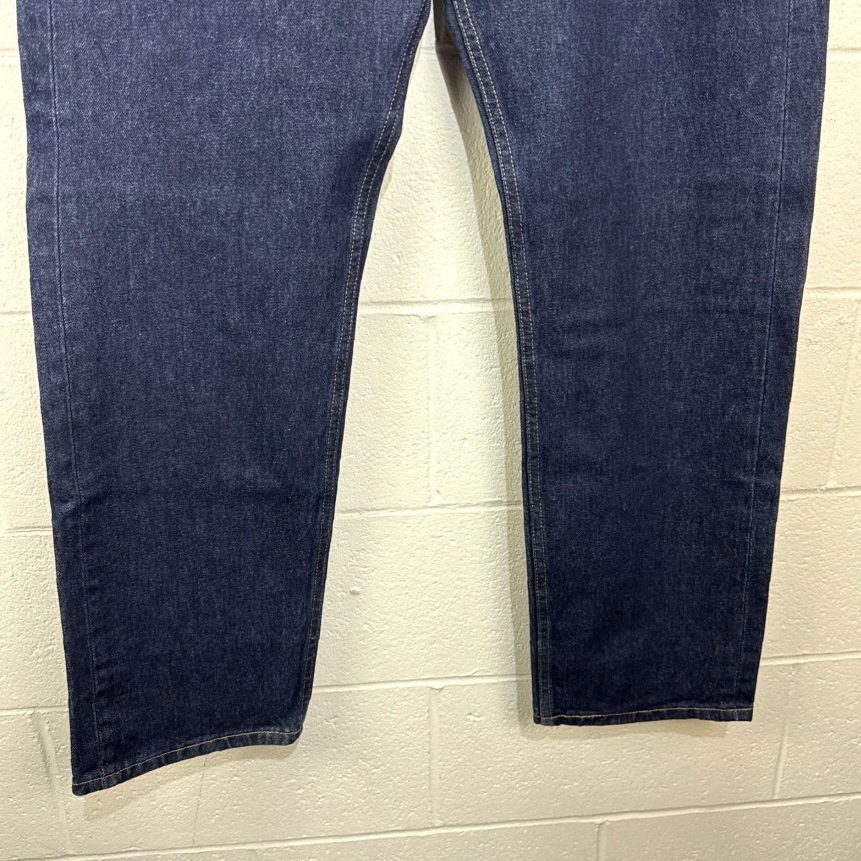 Levi's VINTAGE Levi's 505 Jeans Mens 38x30 Dark Wash Straight Fit Mid-Rise Cotton Denim 80s 90s Retro Casual Size US 38 / EU 54 - 7 Thumbnail