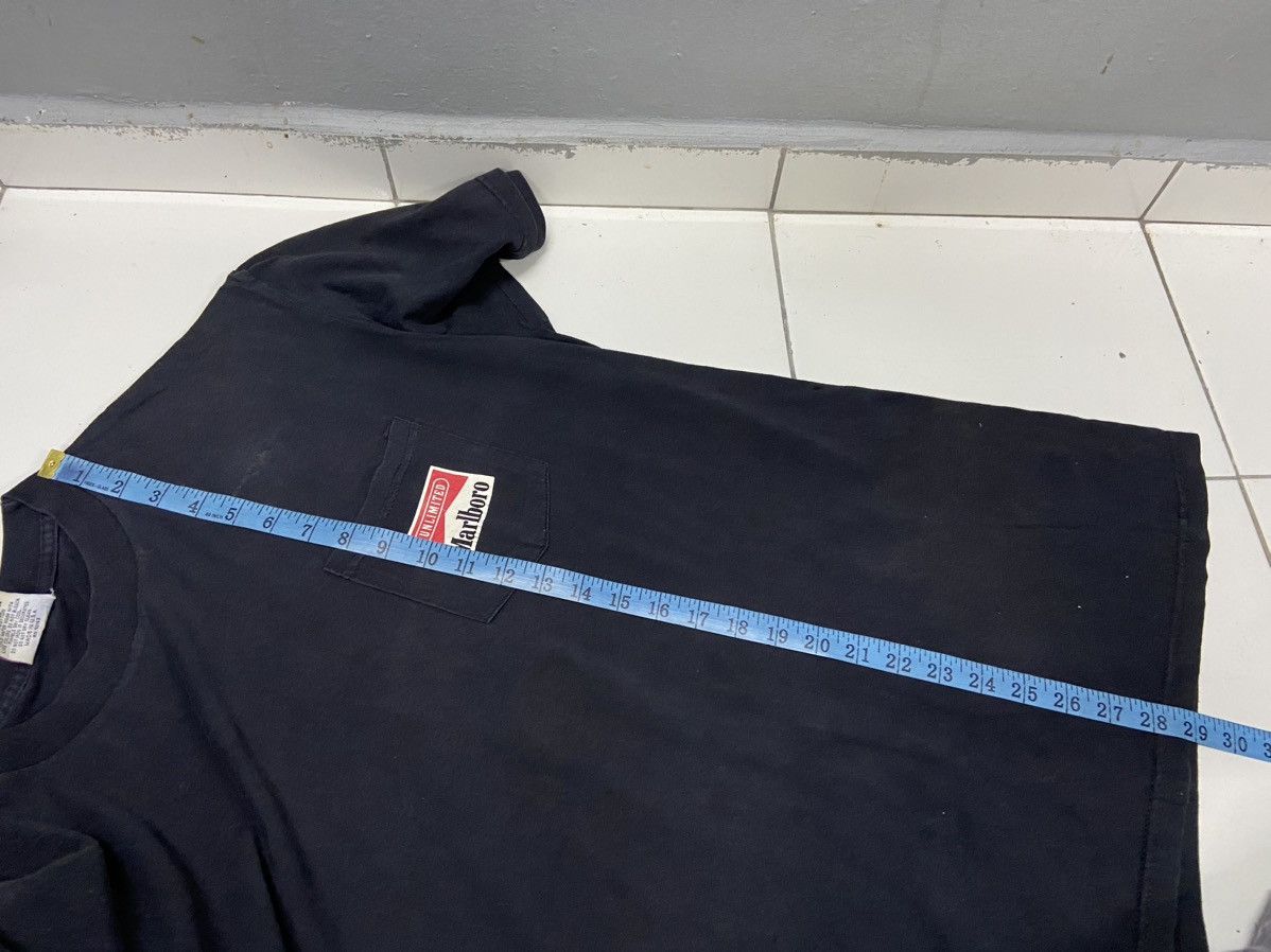Marlboro Unlimited VINTAGE MARLBORO 90’s UNLIMITED TRAIN POCKET TEE SHIRT Size US XL / EU 56 / 4 - 17 Thumbnail