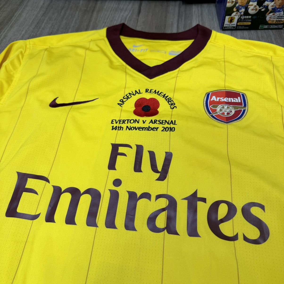 Nike Arsenal 10/11 longsleeves away shirt #4 Fabregas Size US L / EU 52-54 / 3 - 3 Thumbnail