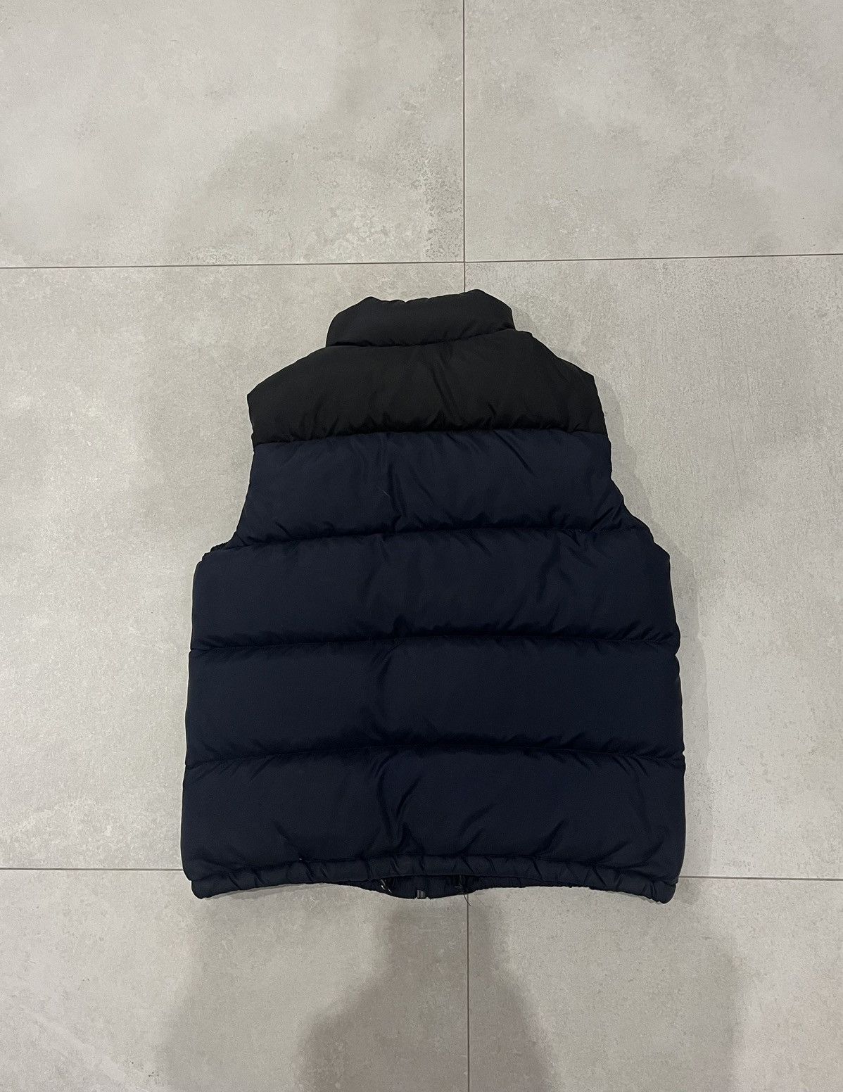 Polo Ralph Lauren Polo Ralph Lauren Puffer Sleeveless Vest Padded Inner Style Size US M / EU 48-50 / 2 - 2 Thumbnail