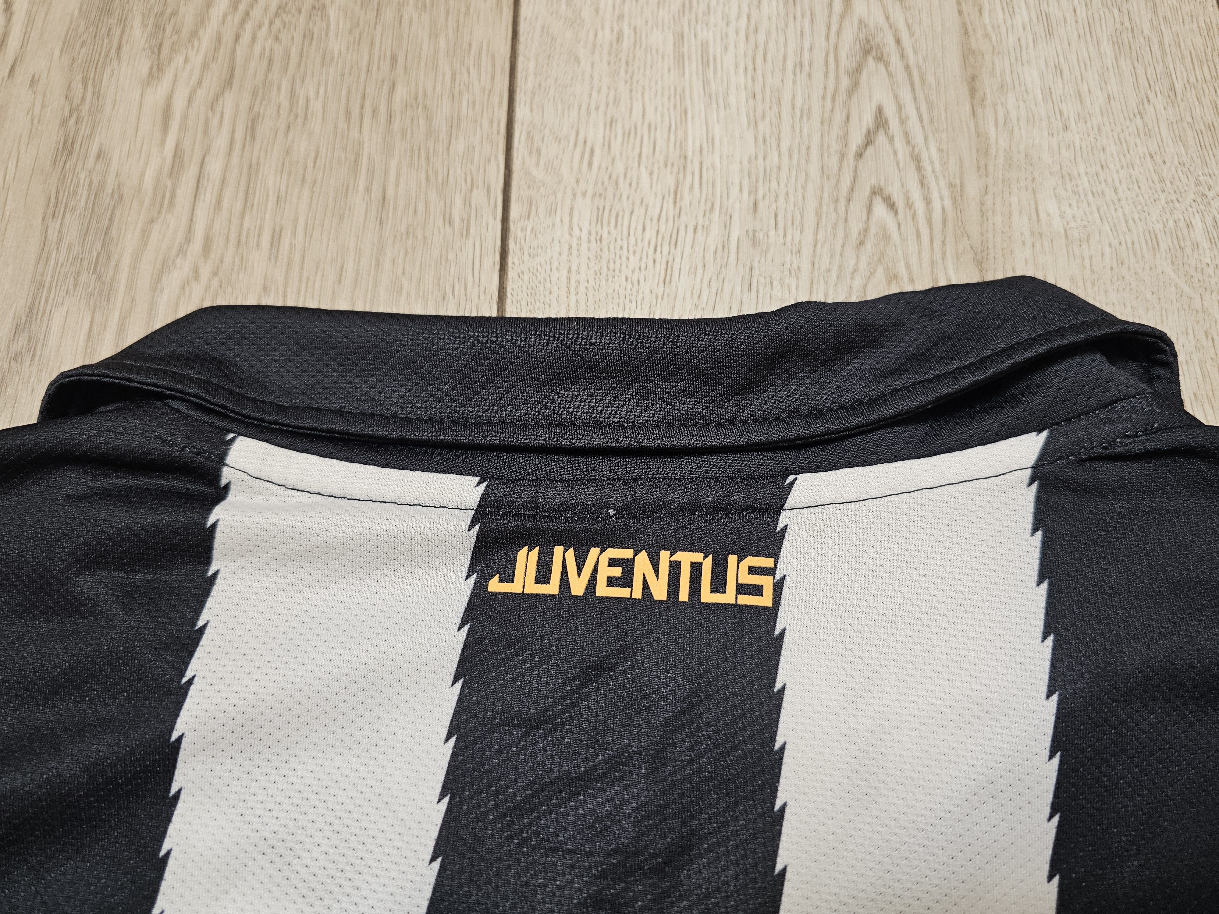 All Sport × Nike × Vintage JUVENTUS 2010 2011 HOME FOOTBALL SHIRT JUVE SOCCER JERSEY Size US L / EU 52-54 / 3 - 5 Thumbnail