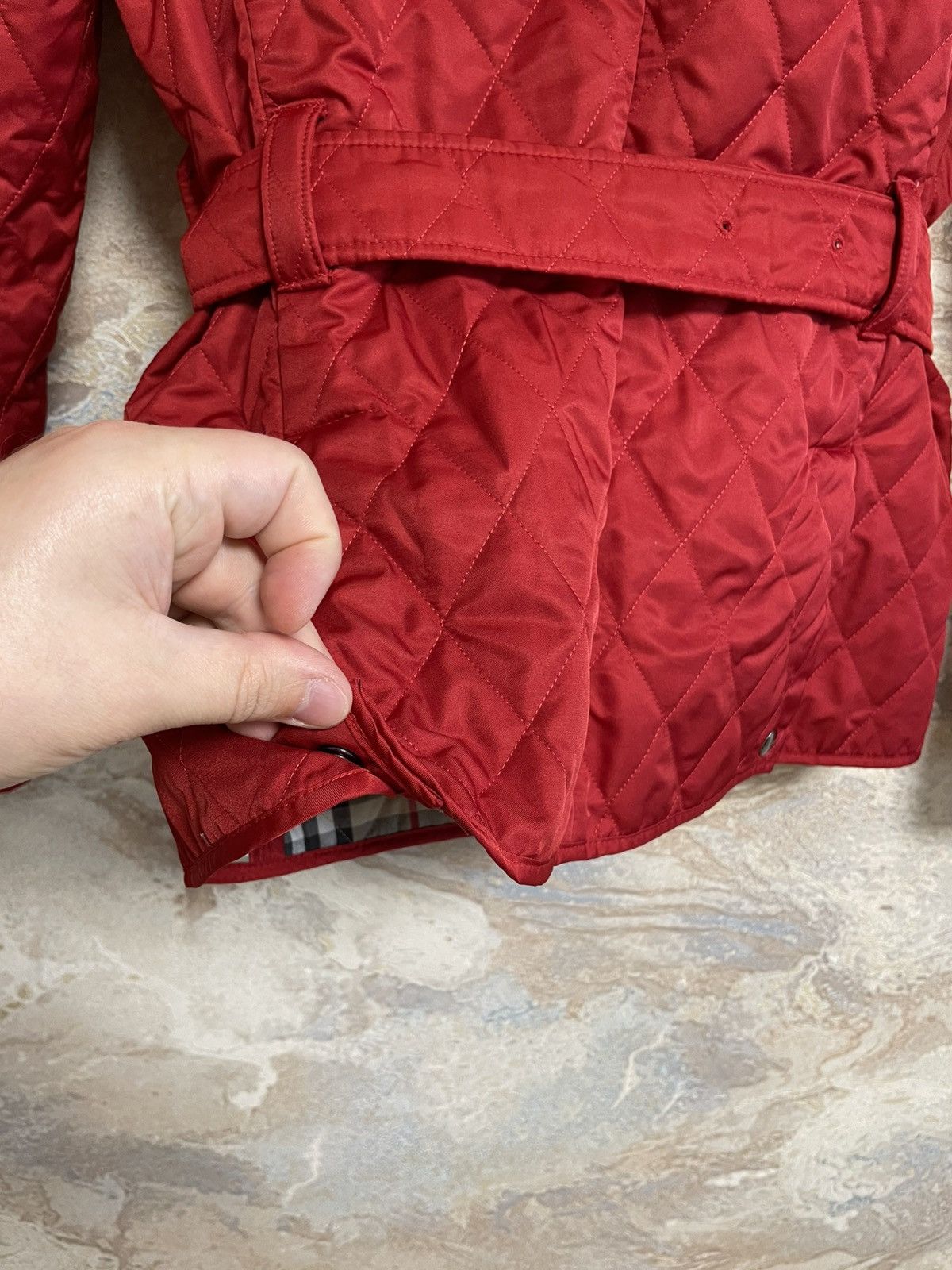 Burberry Burberry London Quilted Women’s Red Jacket - Size L Size L / US 10 / IT 46 - 11 Thumbnail