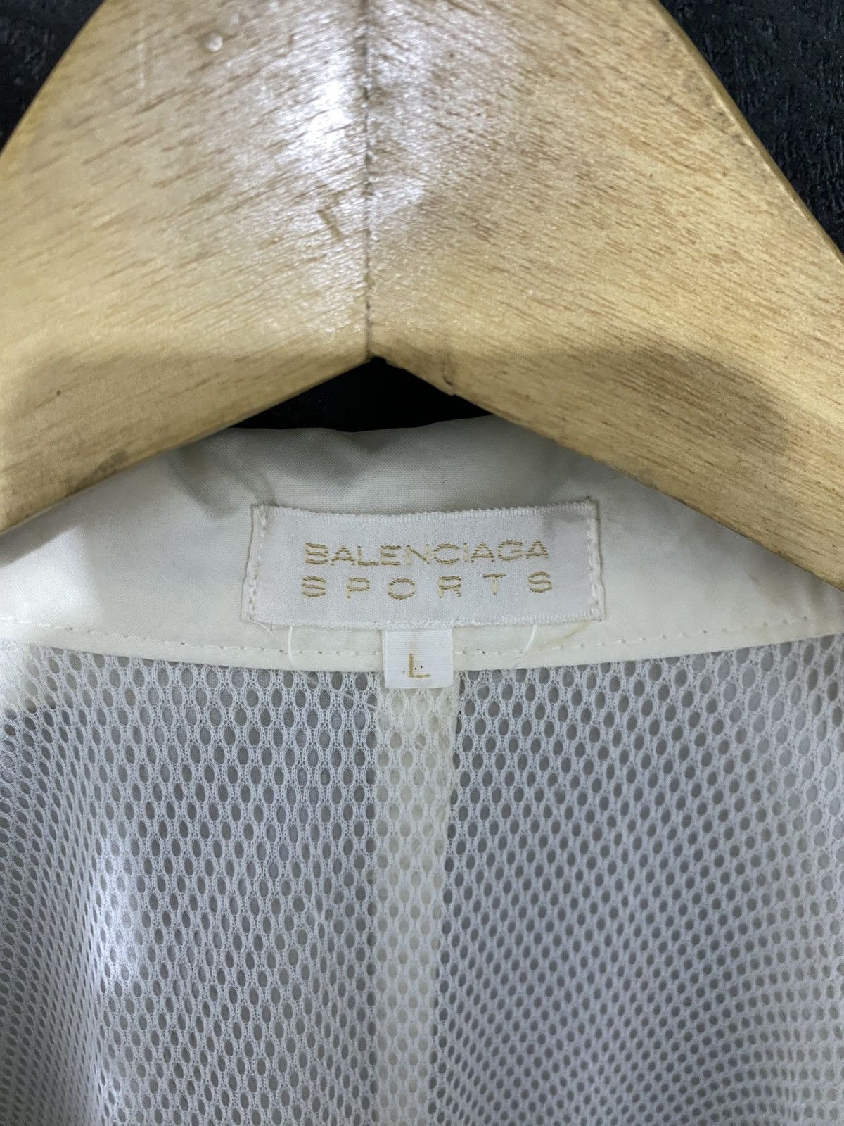 Balenciaga Finallll❤️‍🔥❤️‍🔥❤️‍🔥❤️‍🔥Vintage Balenciaga Sport Light Jacket Size US L / EU 52-54 / 3 - 7 Thumbnail