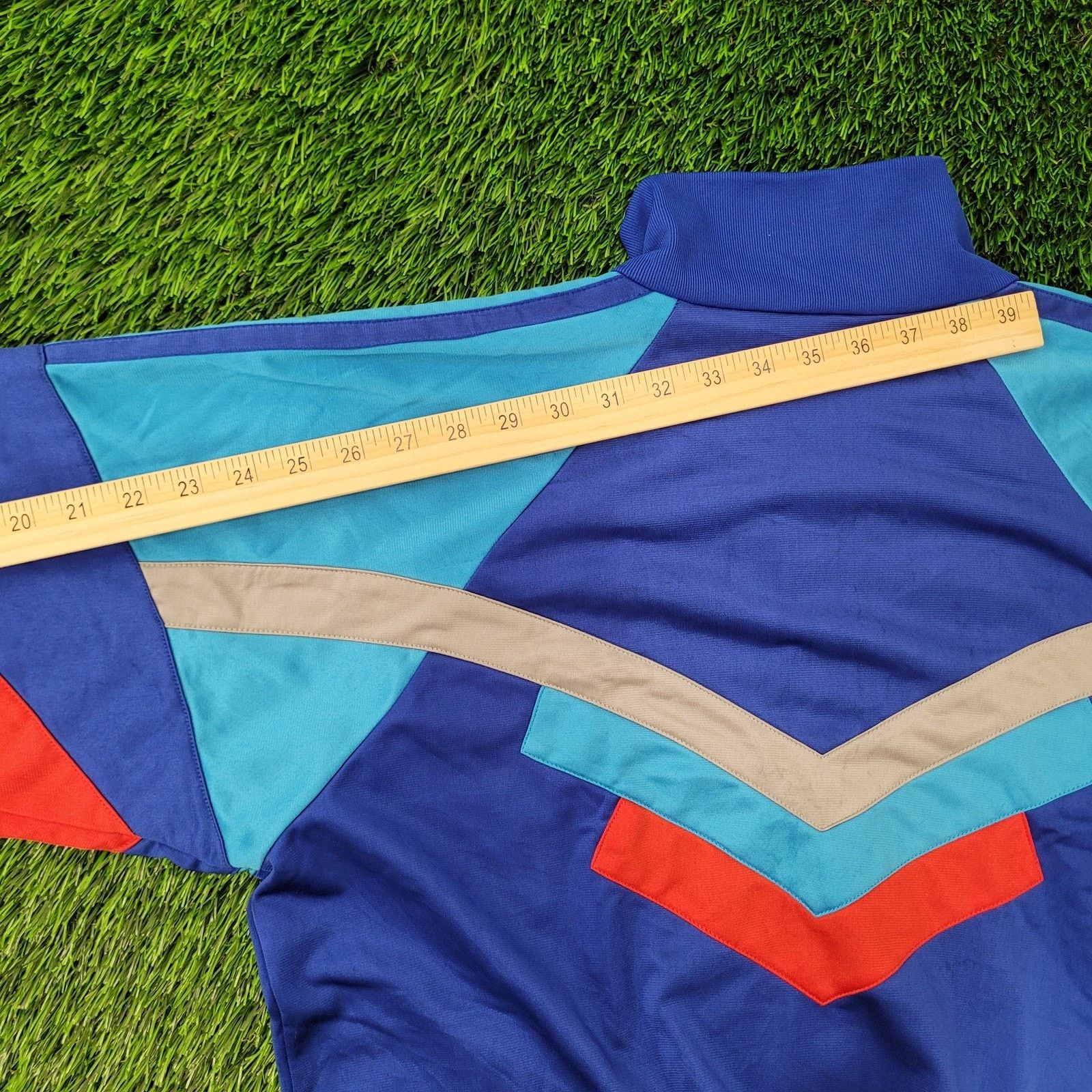 Vintage VTG Y2K Slazenger Track Jacket L 23x25 Blue Red Gray Cropped Size US L / EU 52-54 / 3 - 7 Thumbnail