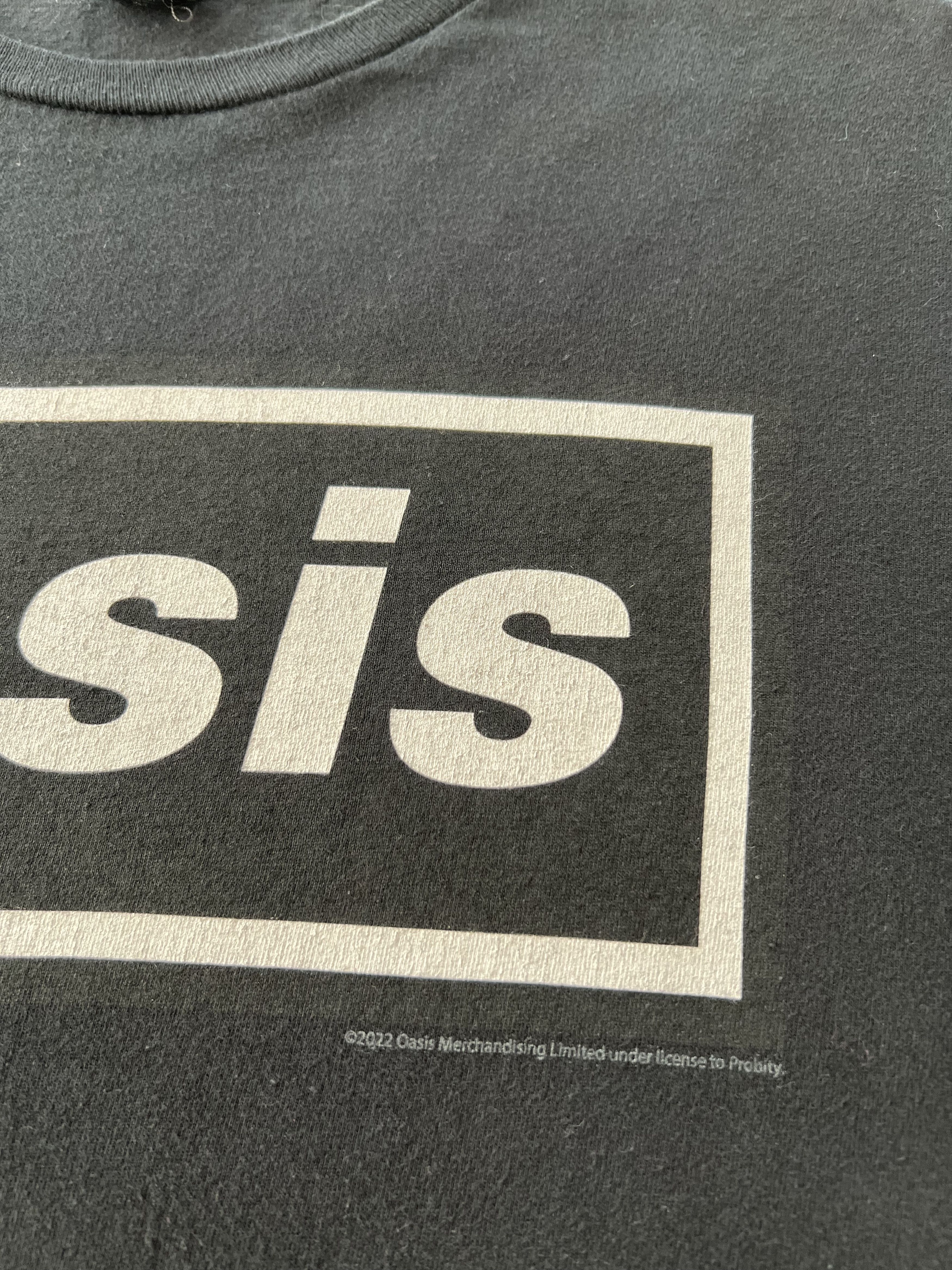Band Tees Vintage 2022 Oasis Britpop Black T-shirt Size US M / EU 48-50 / 2 - 5 Thumbnail