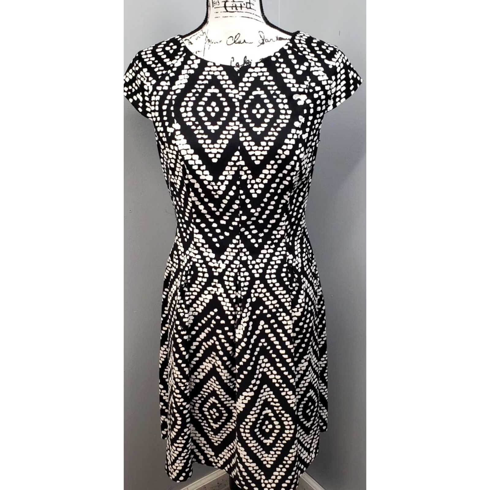 Vintage AB Studio Geometric Dress Women's 12 Black White Cap Sleeve Back Zip Fit & Flare Midi Casual 90s Style Womens Size XL / US 12-14 / IT 48-50 - 2 Thumbnail