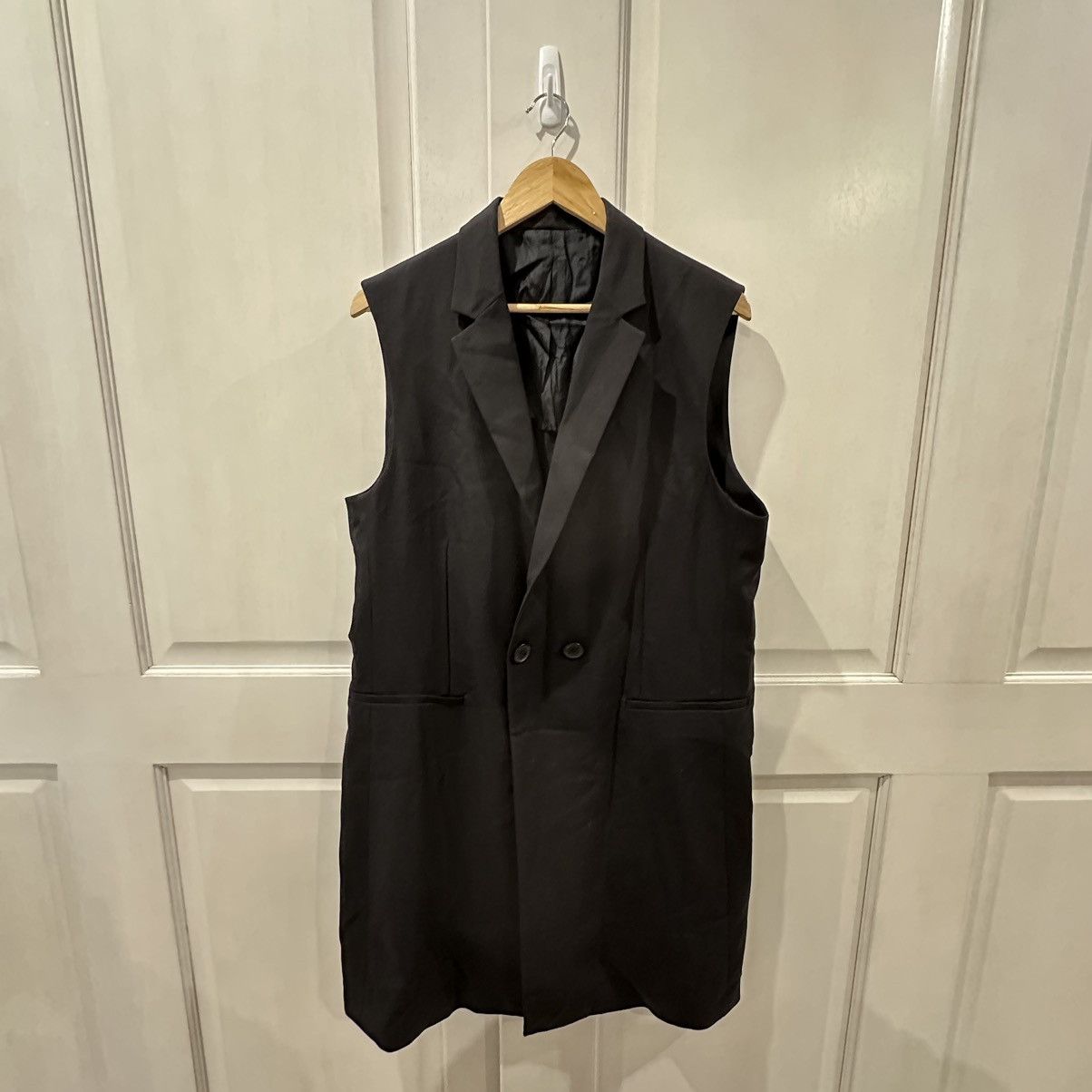 1017 ALYX 9SM 1017 ALYX 9SM Howell Longline Sleeveless Jacket Size US L / EU 52-54 / 3 - 1 Thumbnail