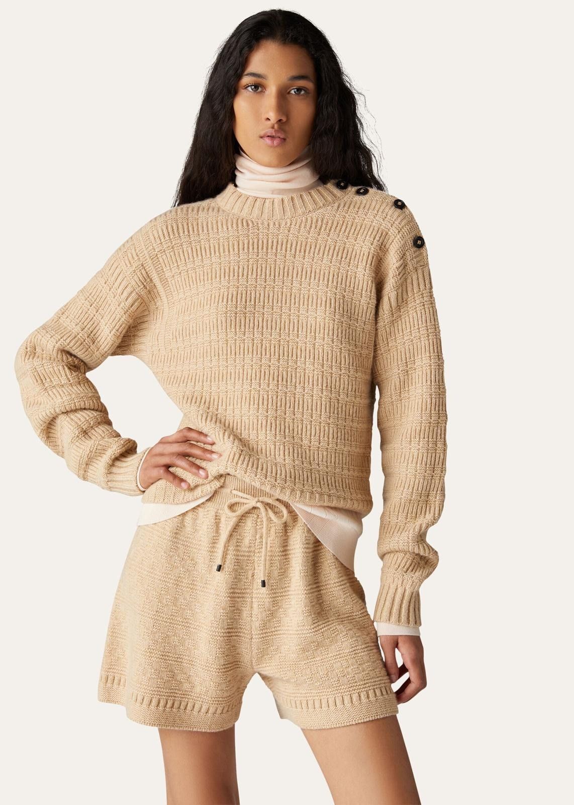 Loro Piana o1srvl11e0824 New Plymouth Crew Neck Sweater in Beige Size XS / US 0-2 / IT 36-38 - 3 Thumbnail