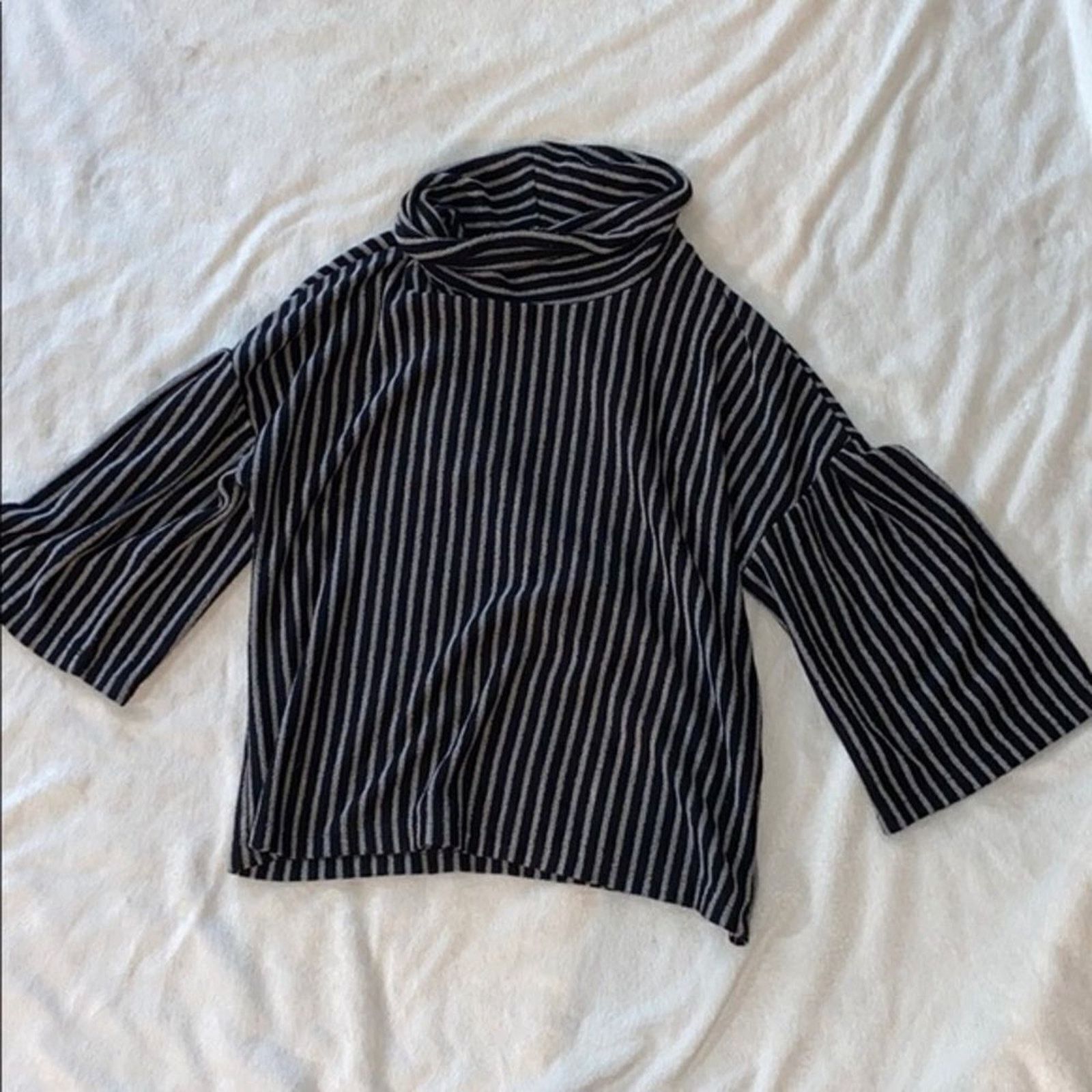 Other W5 Black and Tan Striped Boxy Fit Turtleneck | Sz S Size S / US 4 / IT 40 - 2 Thumbnail