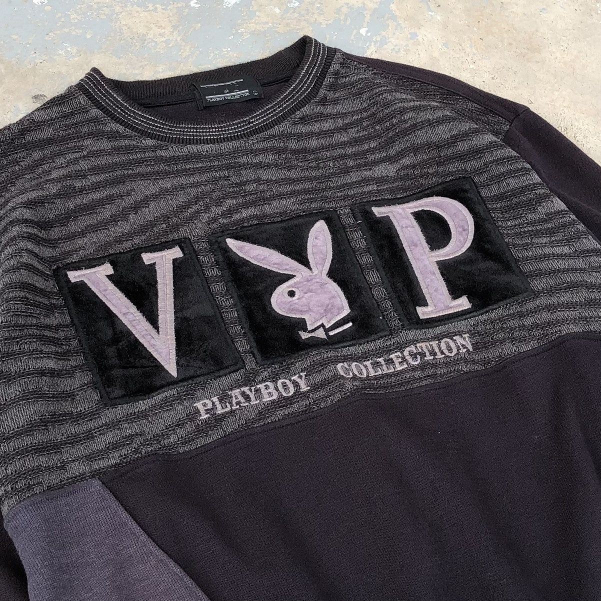 Vintage Vintage 90s Playboy Collection VIP Big Logo Crewneck Size US M / EU 48-50 / 2 - 3 Thumbnail