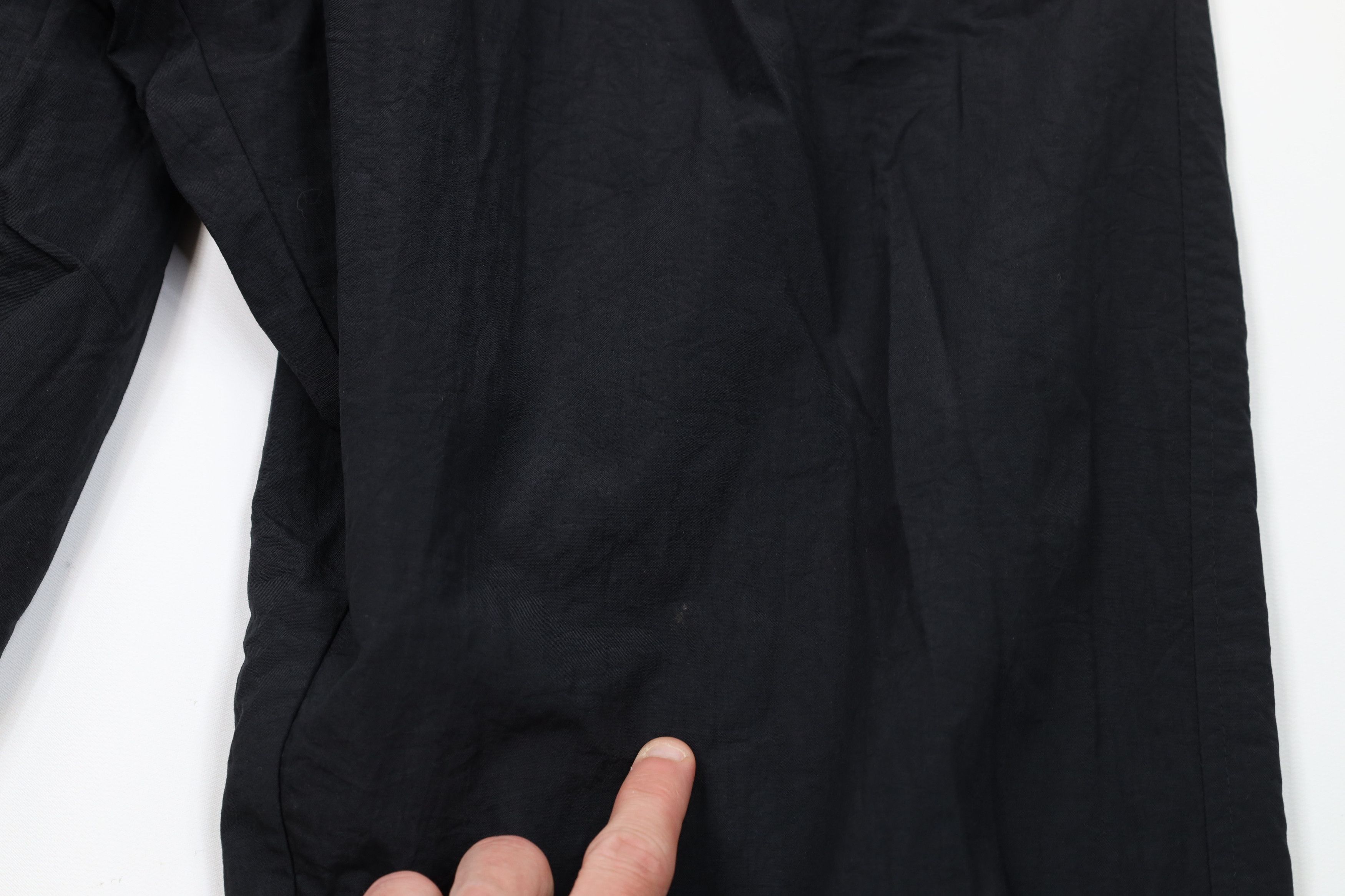 Vintage Vintage 90s Streetwear Lined Windbreaker Joggers Pants Black Size US 38 / EU 54 - 7 Thumbnail