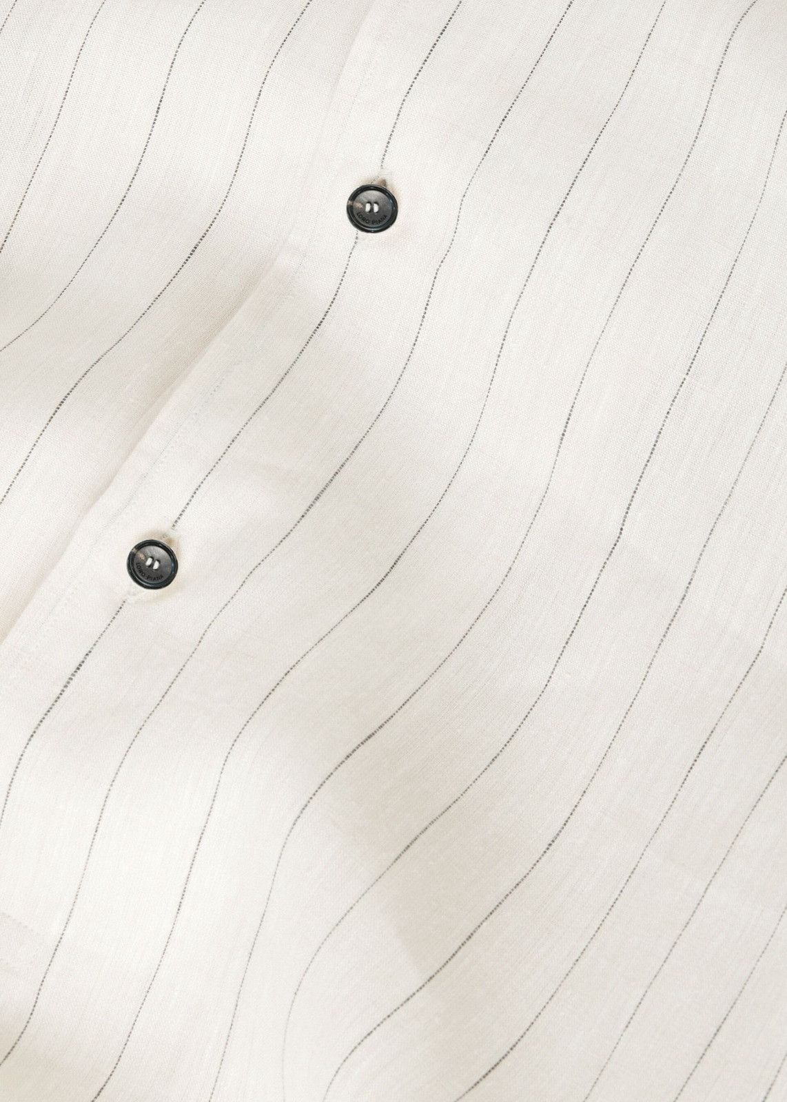 Loro Piana o1srvl11e0325 FAO0352 Collarless Shirt in White Size US M / EU 48-50 / 2 - 3 Thumbnail