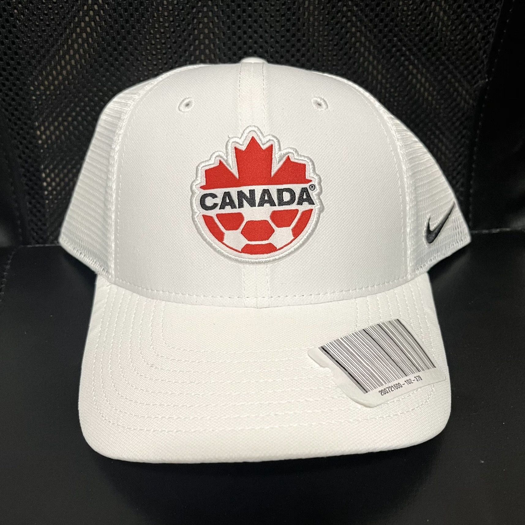 Nike Nike Team Canada Soccer Hat Cap Dri Fit Swoosh Flex Legacy91 White Red USA 90s Mens Baseball Cap Size ONE SIZE - 2 Thumbnail