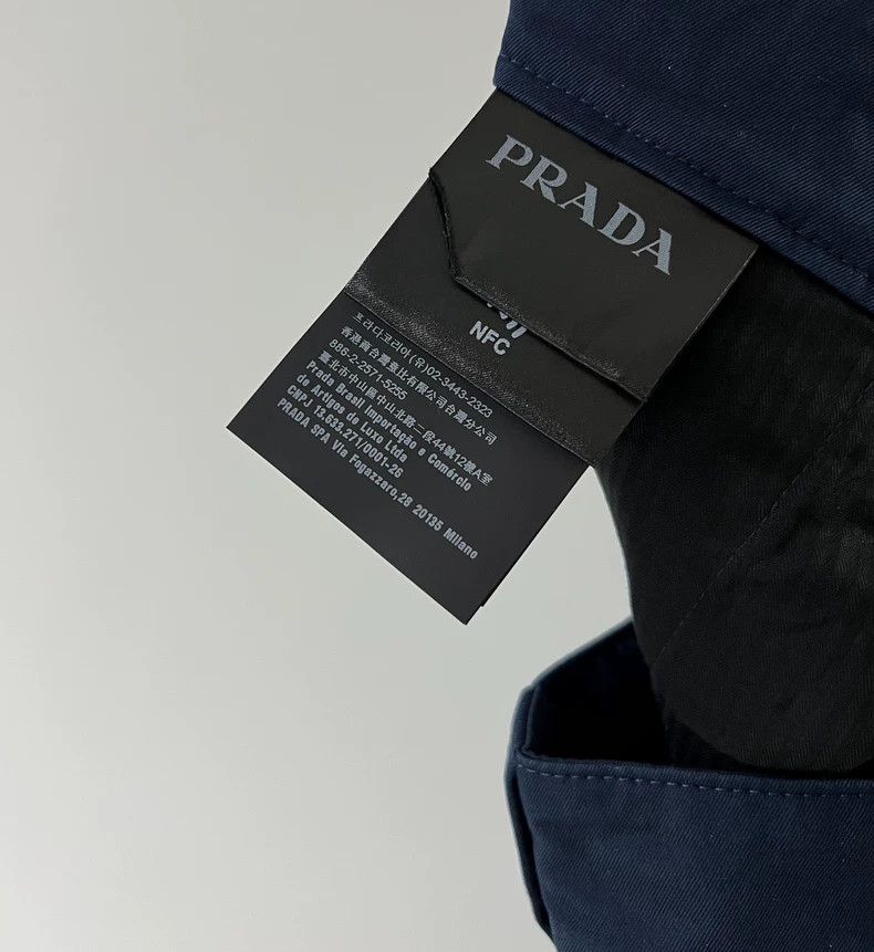 Prada Prada Shorts with five-point pants 2501-Nextarrow Size US 32 / EU 48 - 5 Thumbnail