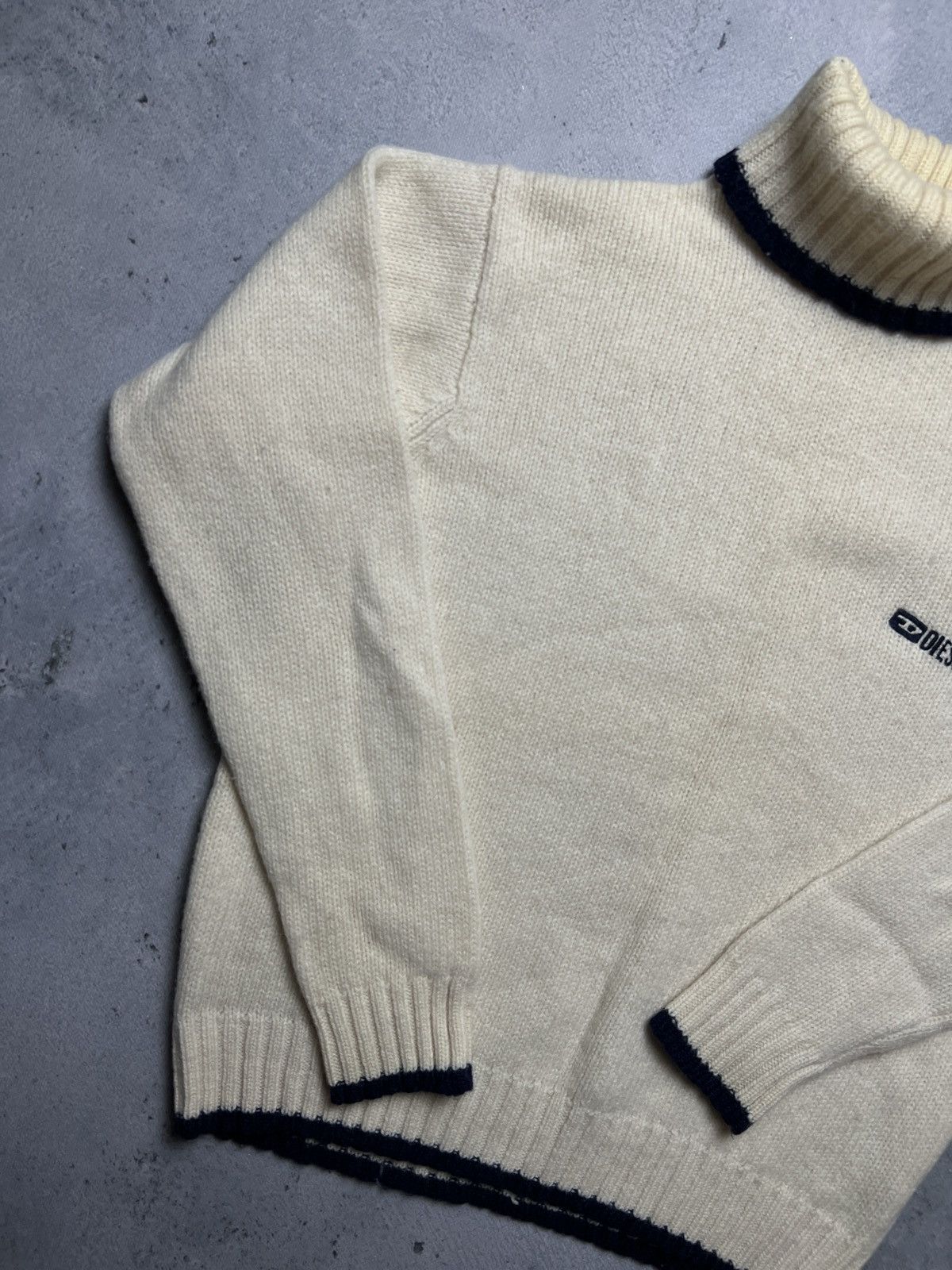 Diesel Diesel Vintage Distressed Knitwear Cream Wool Sweater 90's Size L / US 10 / IT 46 - 3 Thumbnail