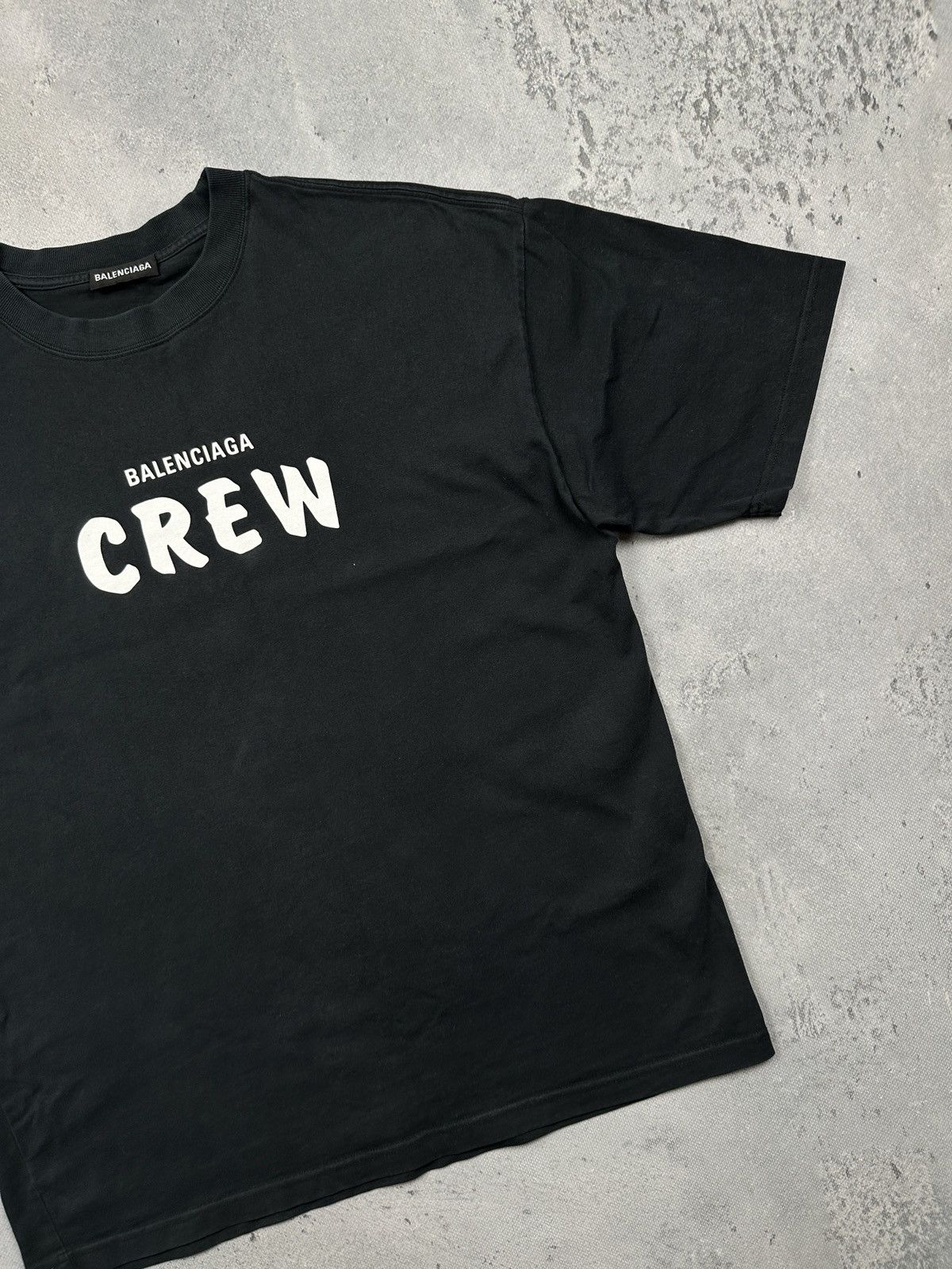 Balenciaga Balenciaga The Crew Black T-shirt Paris Logo Print Oversized Size US S / EU 44-46 / 1 - 4 Thumbnail