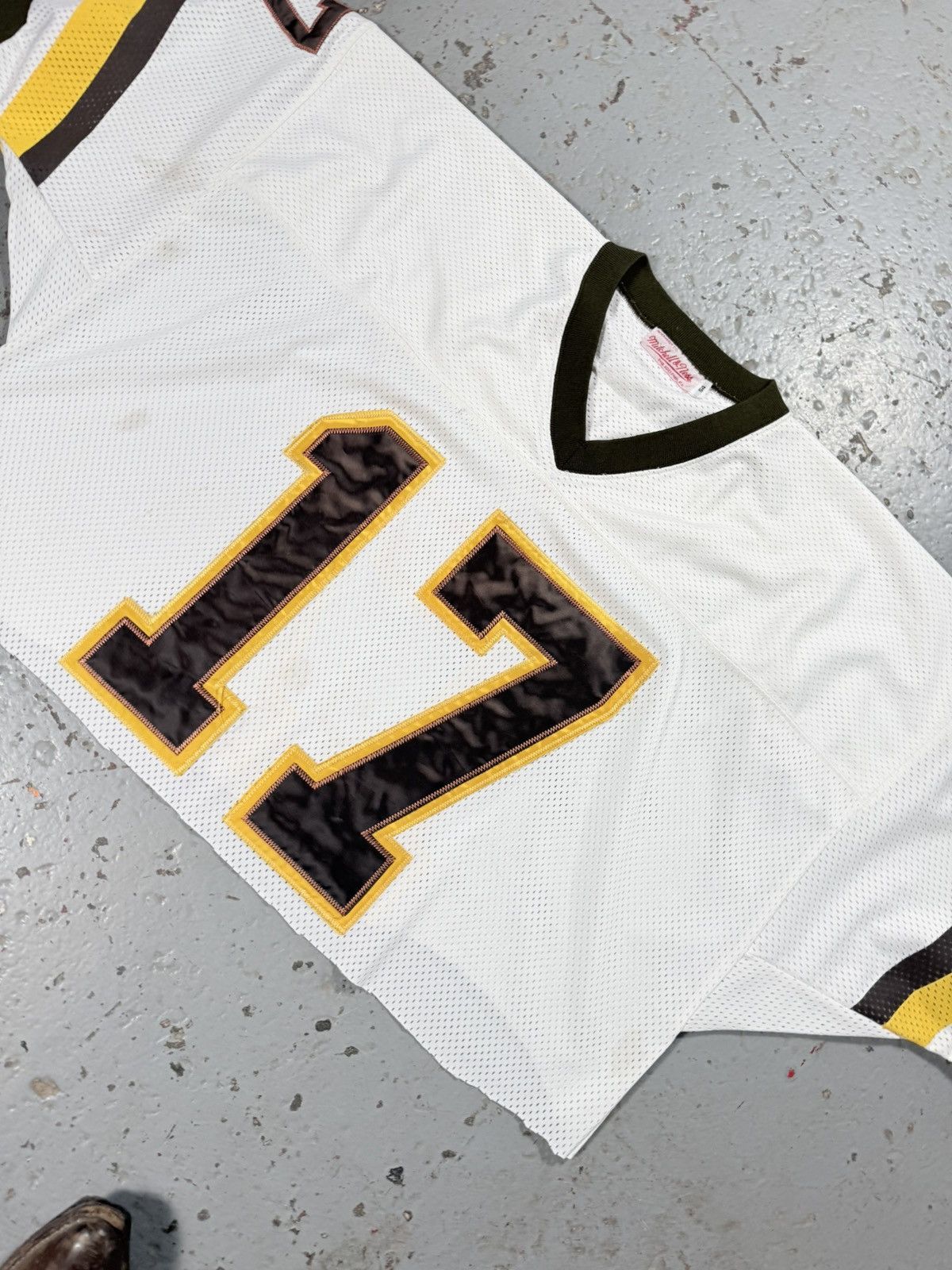 Mitchell & Ness Insane Cropped Mitchell and Ness Cropped Mesh Jersey Size US XL / EU 56 / 4 - 5 Thumbnail