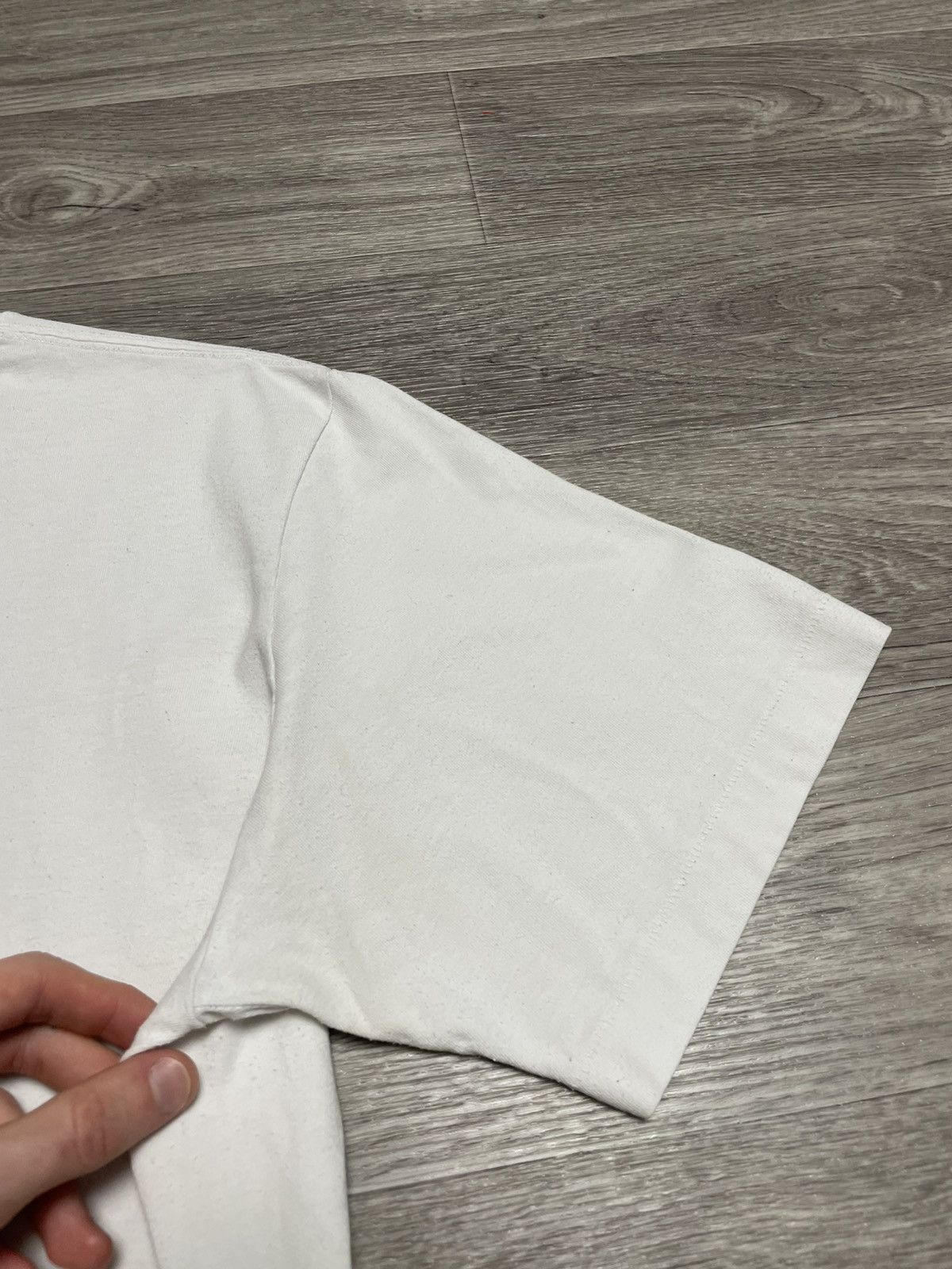Kaws × Uniqlo KAWS X UNIQLO X SESAME STREET COMPANION TRASH CAN WHITE TEE Size US L / EU 52-54 / 3 - 17 Thumbnail